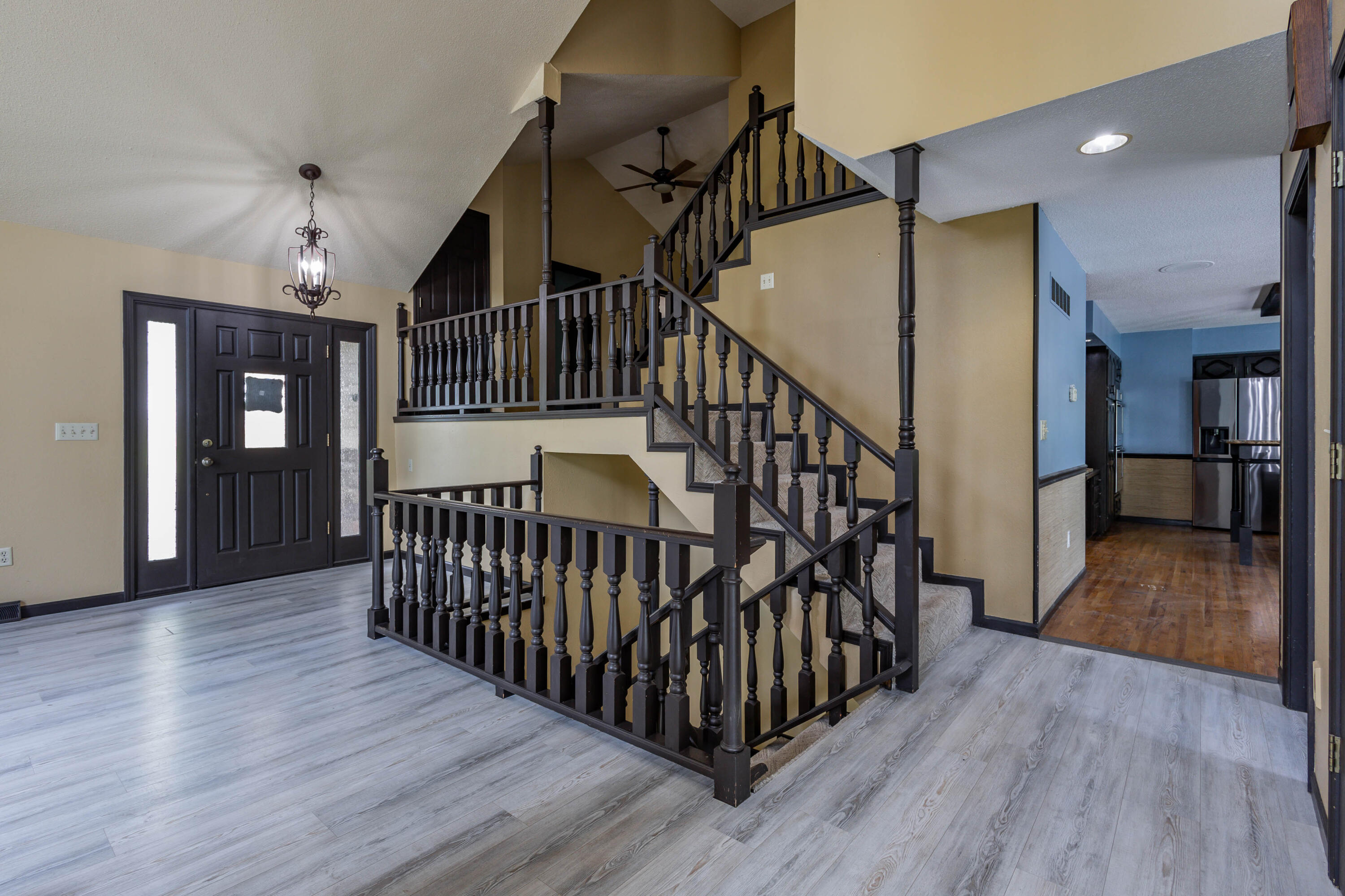 17759 Woods Drive Property Photo 14