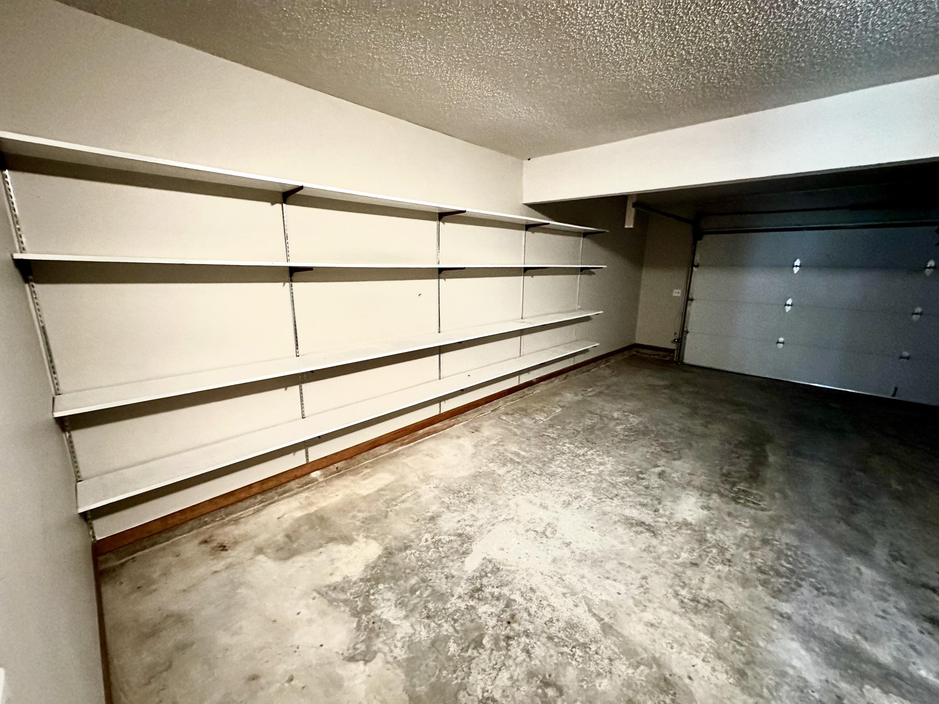 4 D Pinecrest Rd Property Photo 22