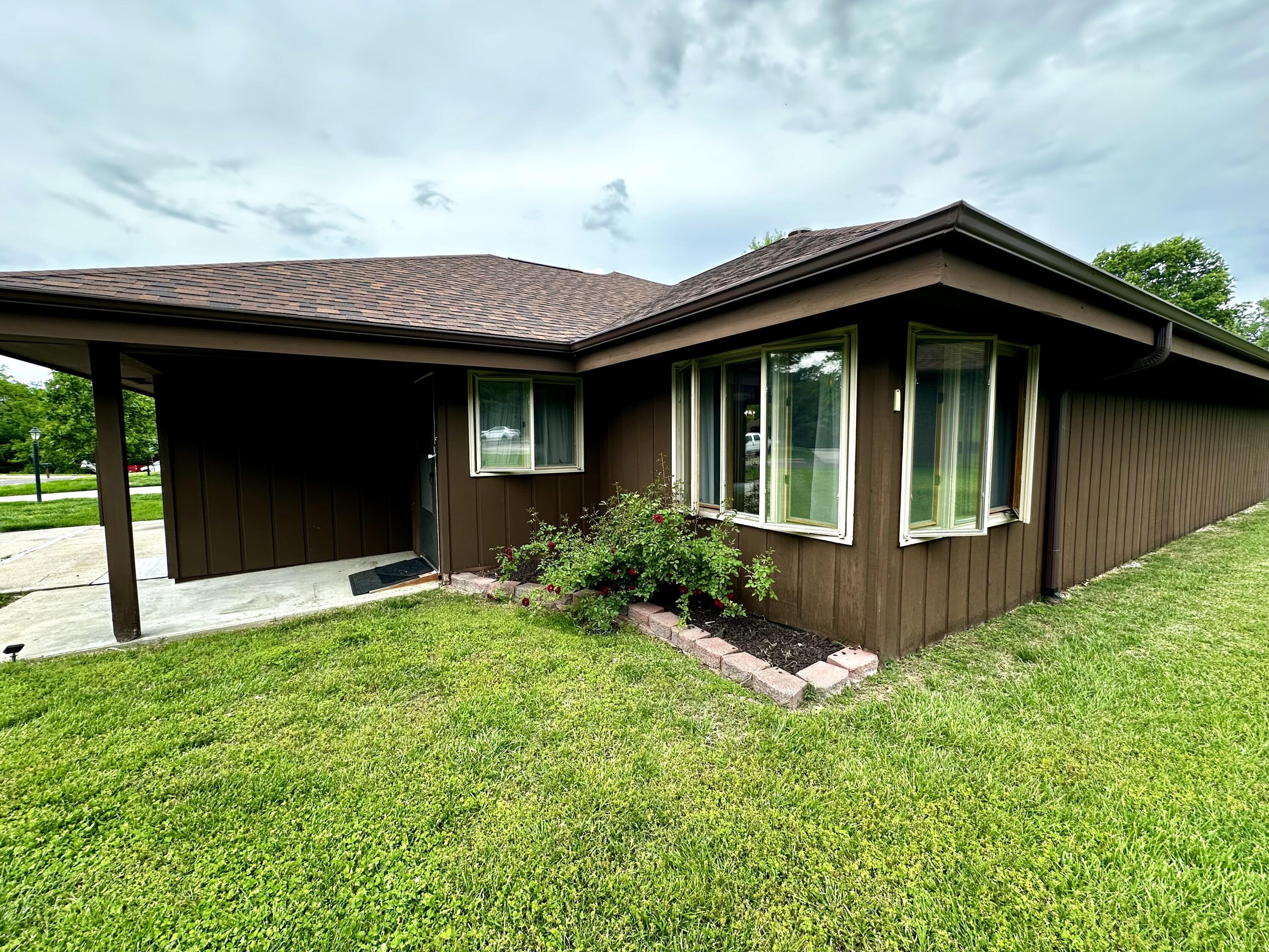 4 D Pinecrest Rd Property Photo 23