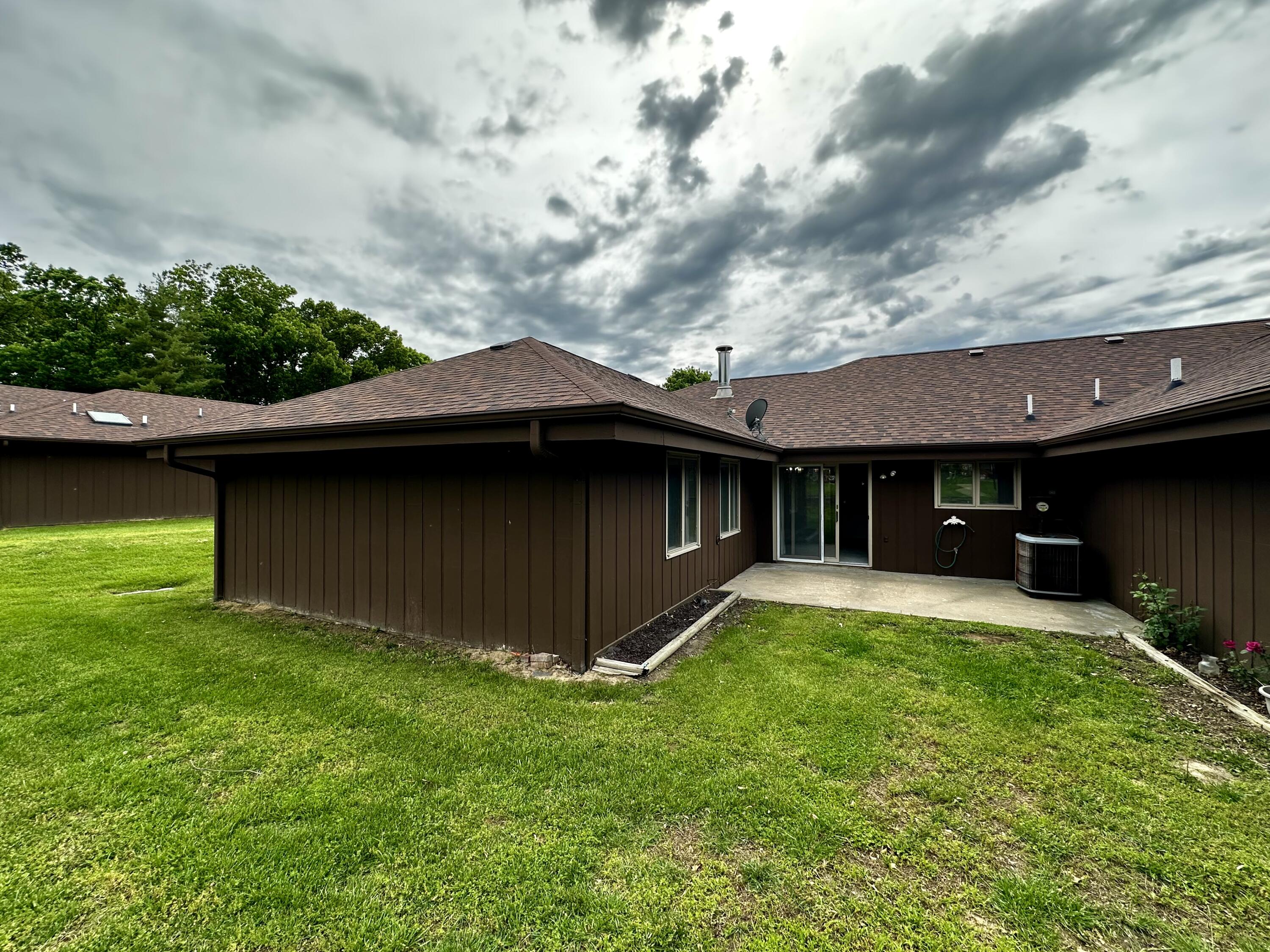 4 D Pinecrest Rd Property Photo 24