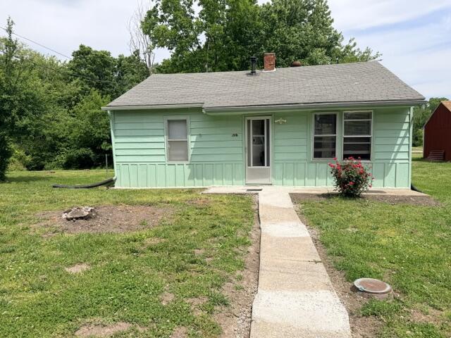 631 Thomas St Property Photo 2