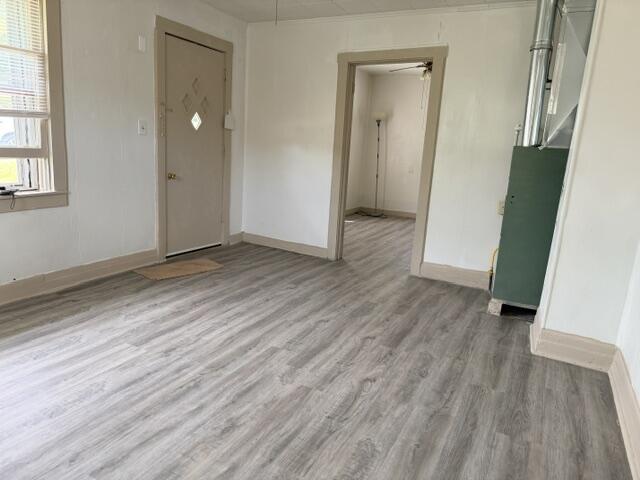 631 Thomas St Property Photo 6
