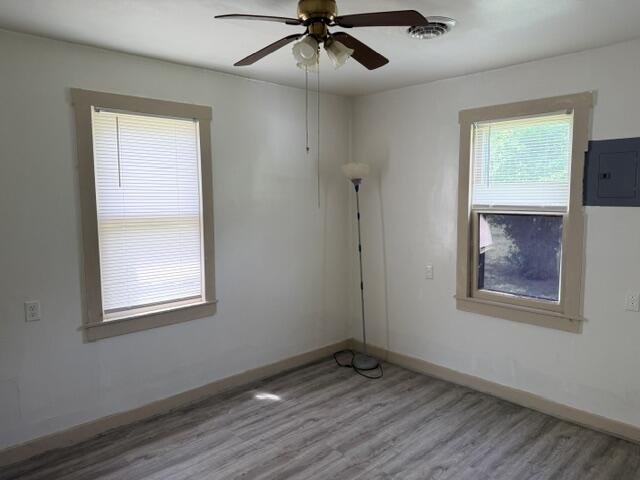 631 Thomas St Property Photo 9