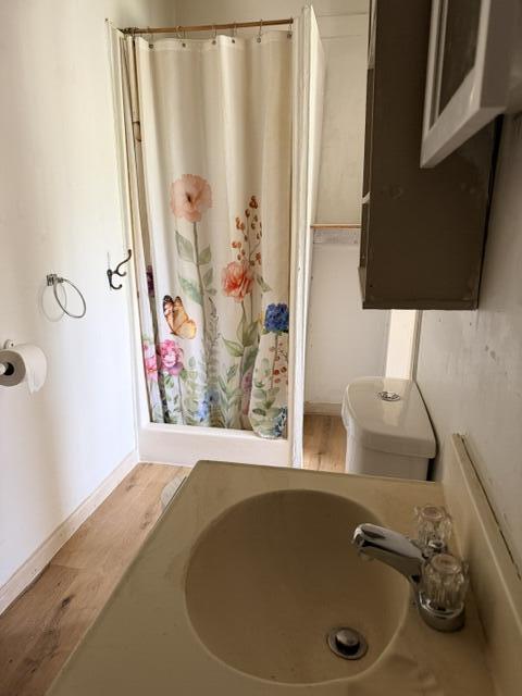 631 Thomas St Property Photo 12