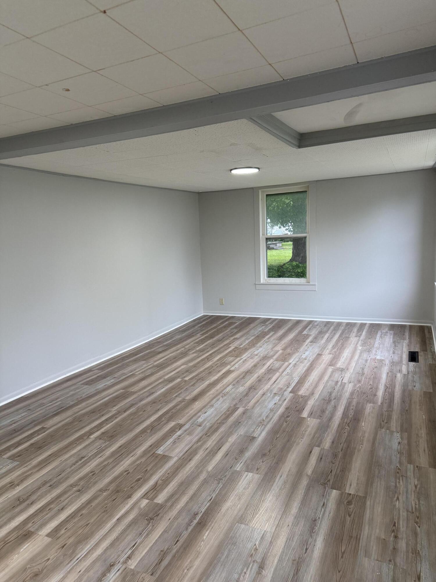 257 Miami Ave Property Photo 3