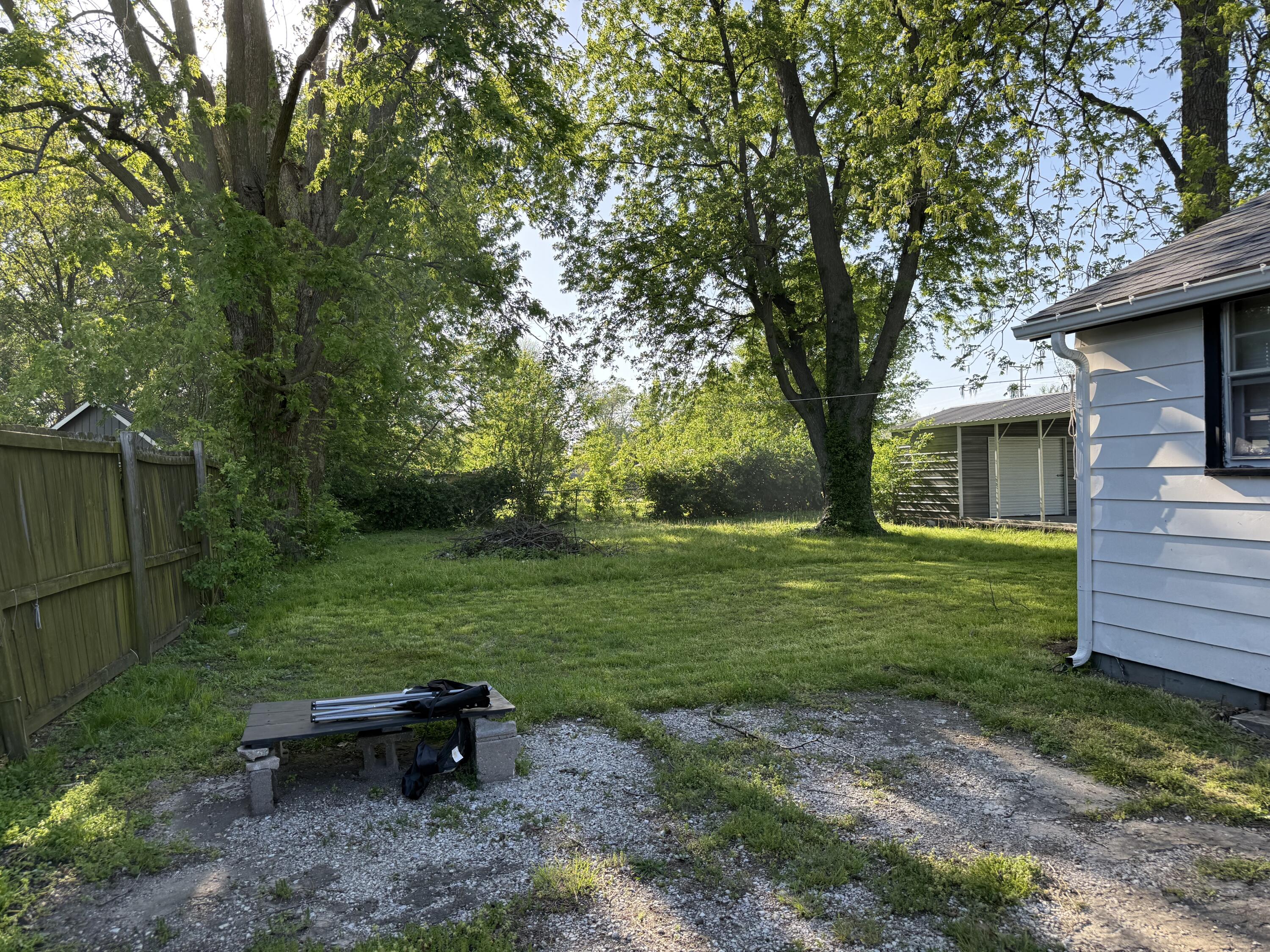 257 Miami Ave Property Photo 5