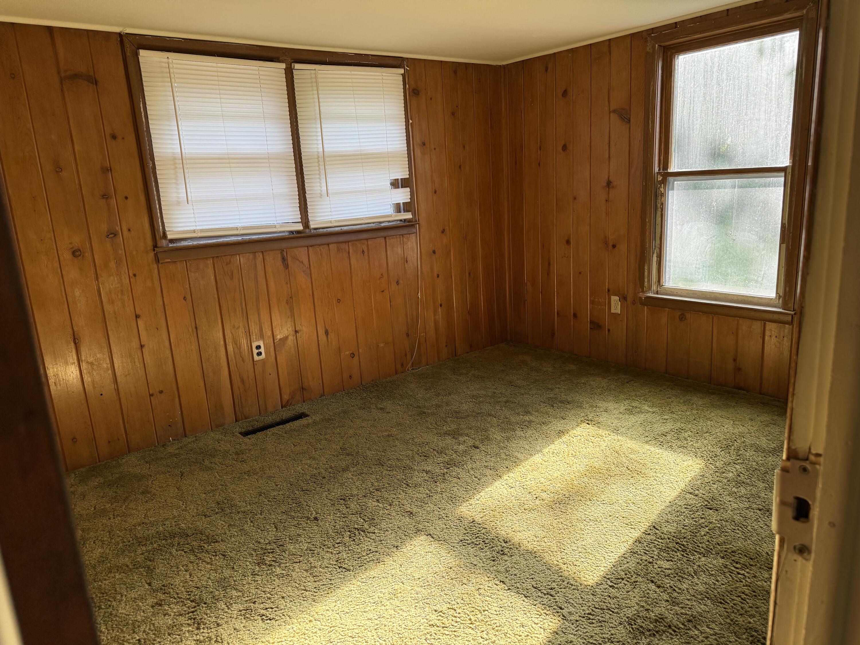 257 Miami Ave Property Photo 8