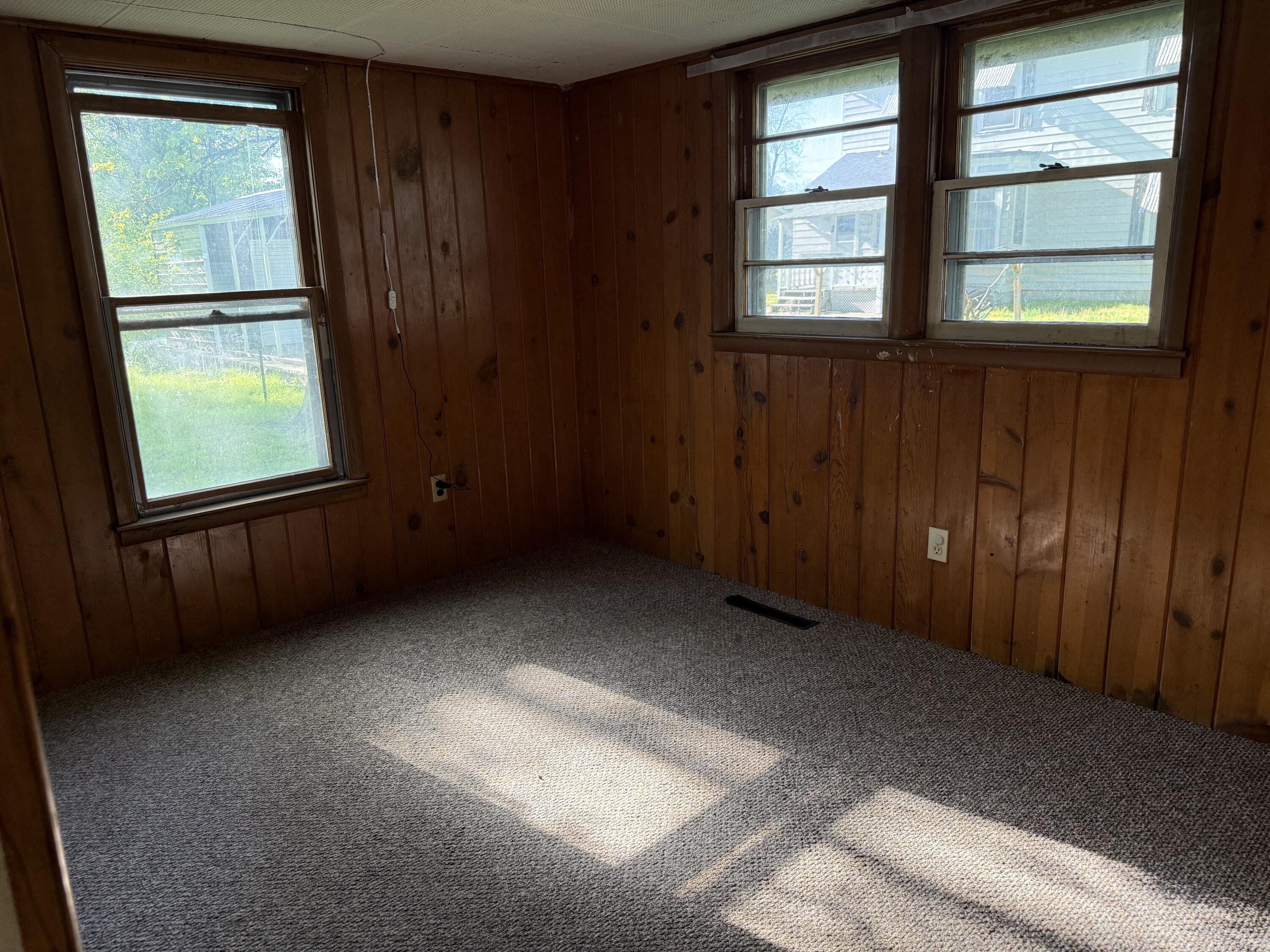 257 Miami Ave Property Photo 9