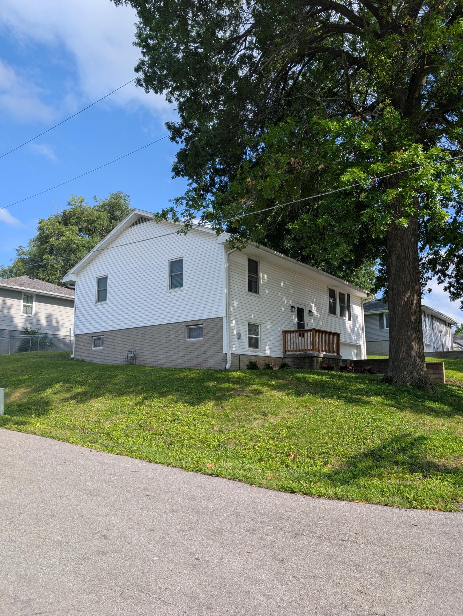 218 Hale St Property Photo 22