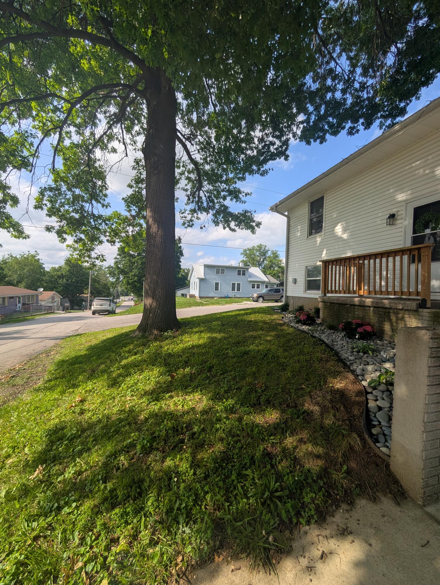 218 Hale St Property Photo 25