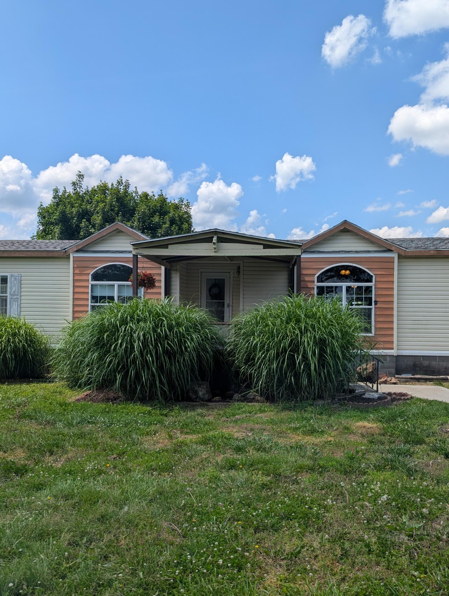 11005 Highway J Property Photo 2