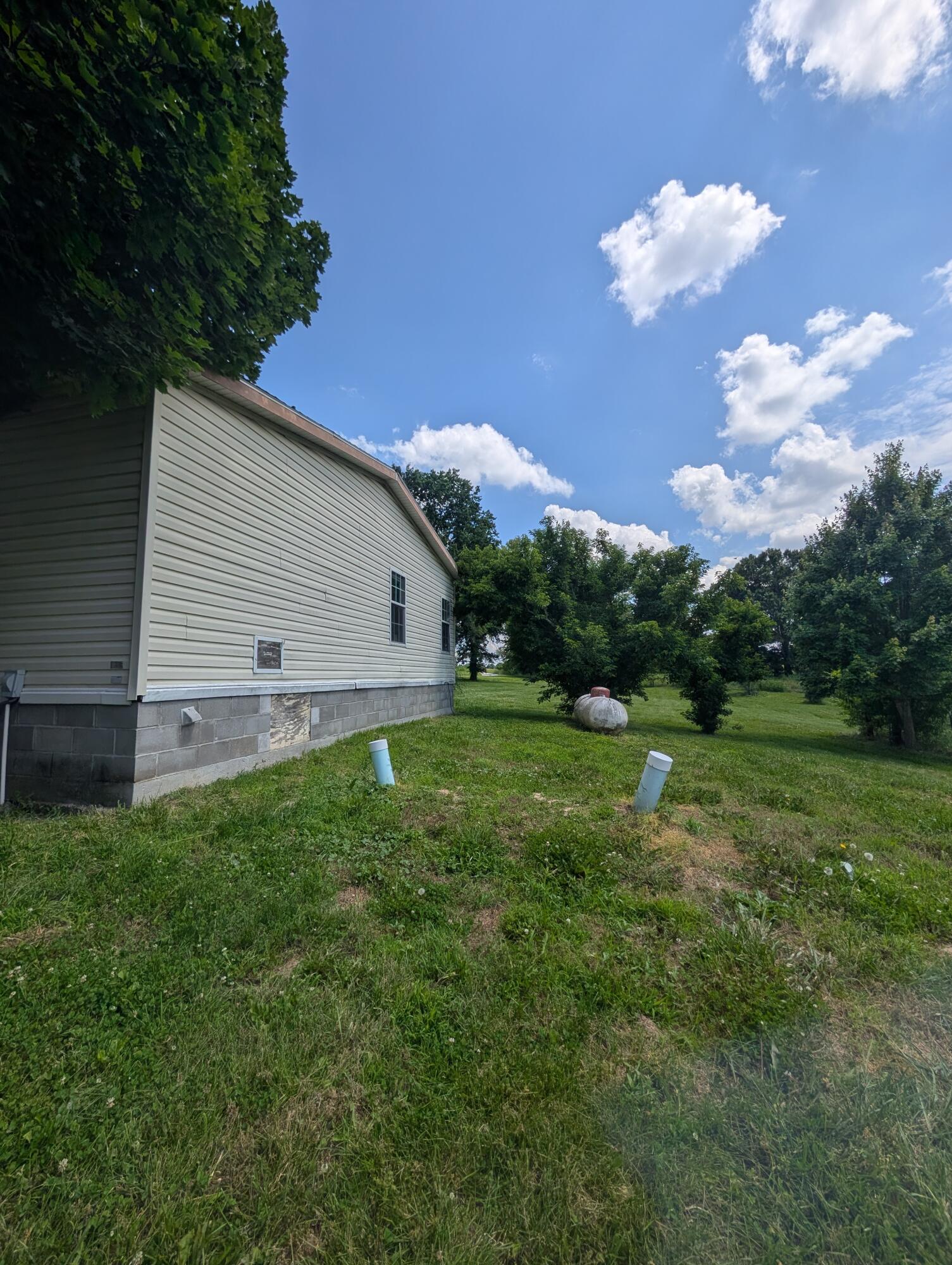 11005 Highway J Property Photo 6