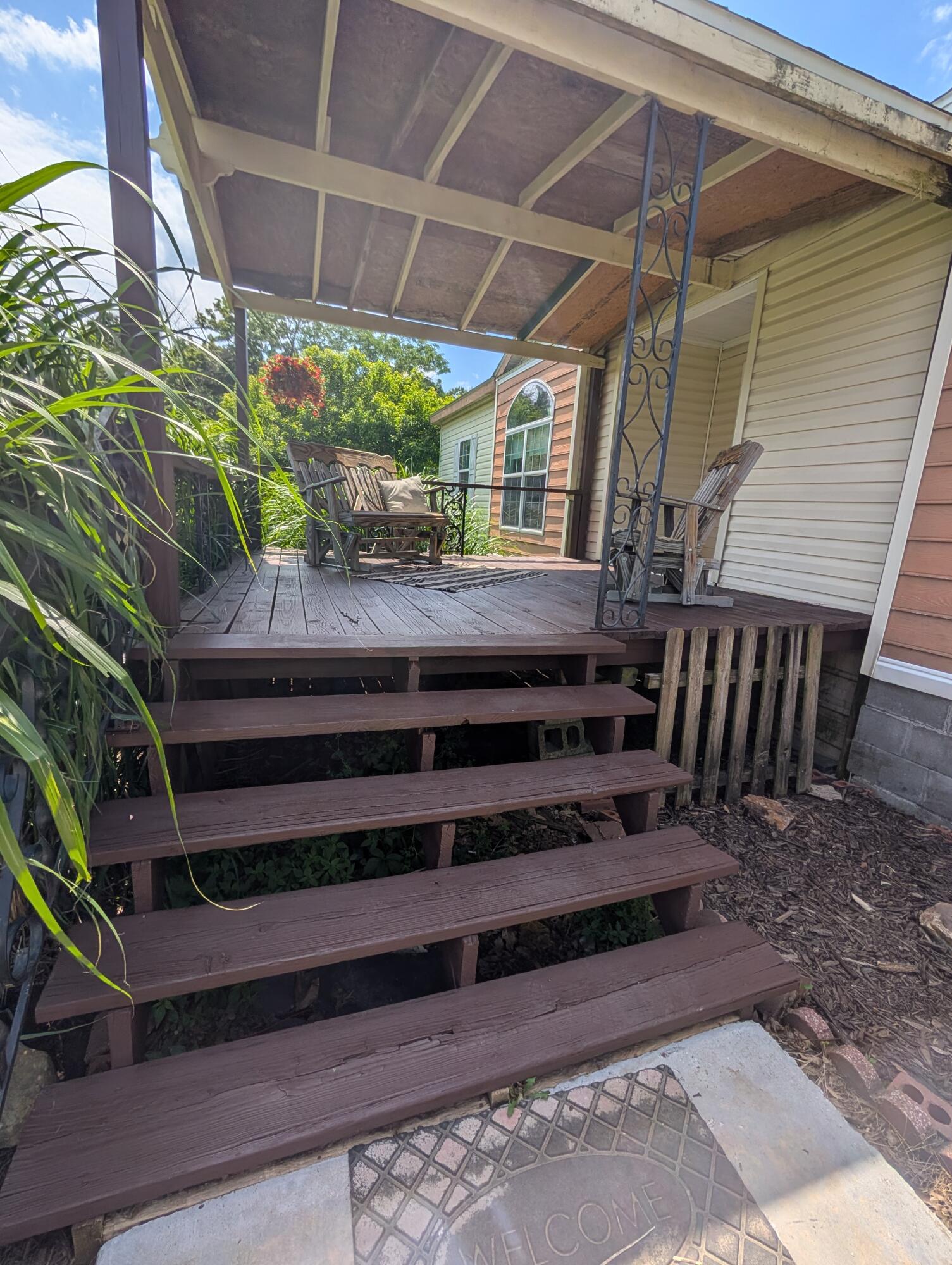 11005 Highway J Property Photo 10