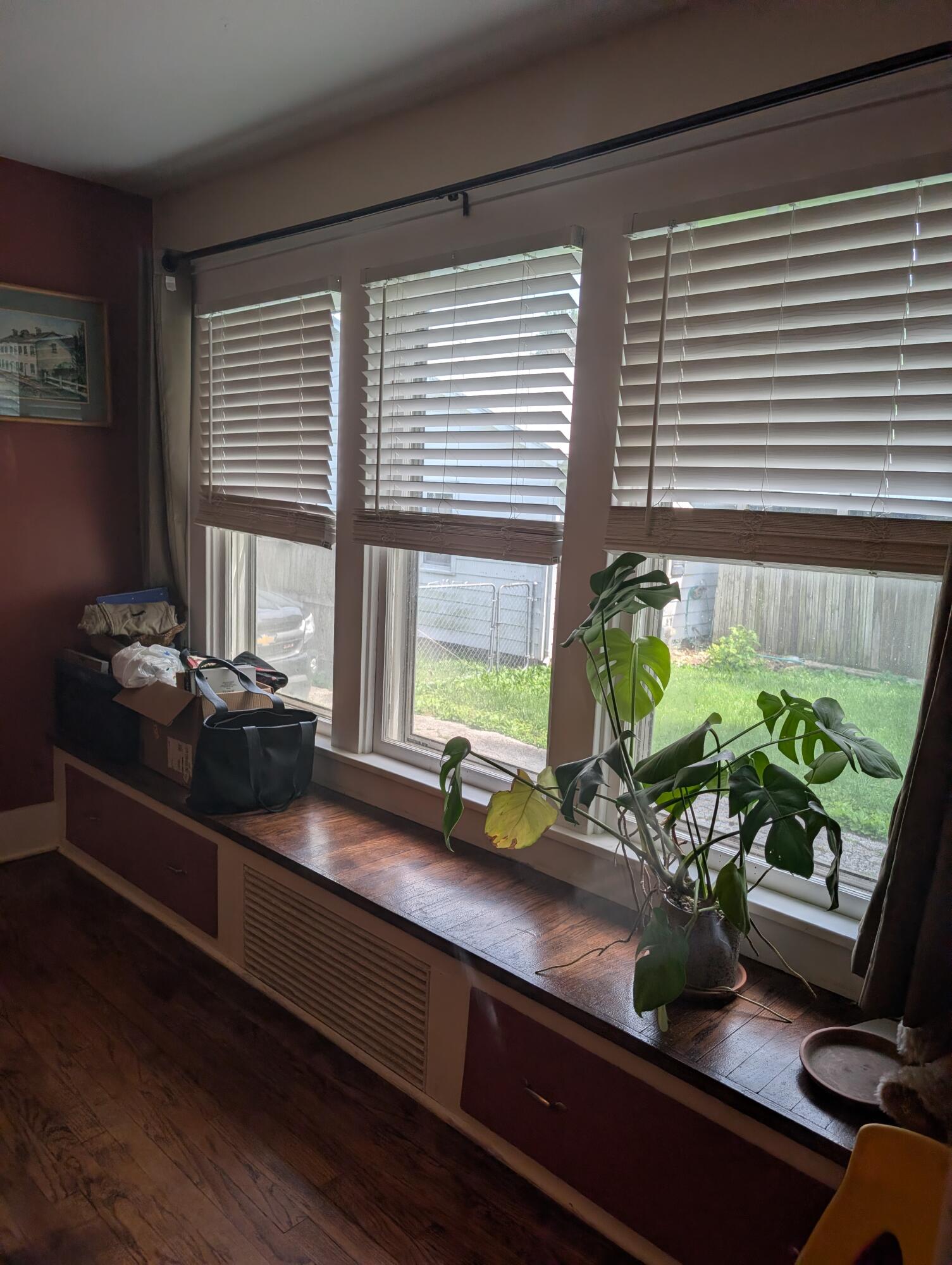 530 Lyon Ave Property Photo 13