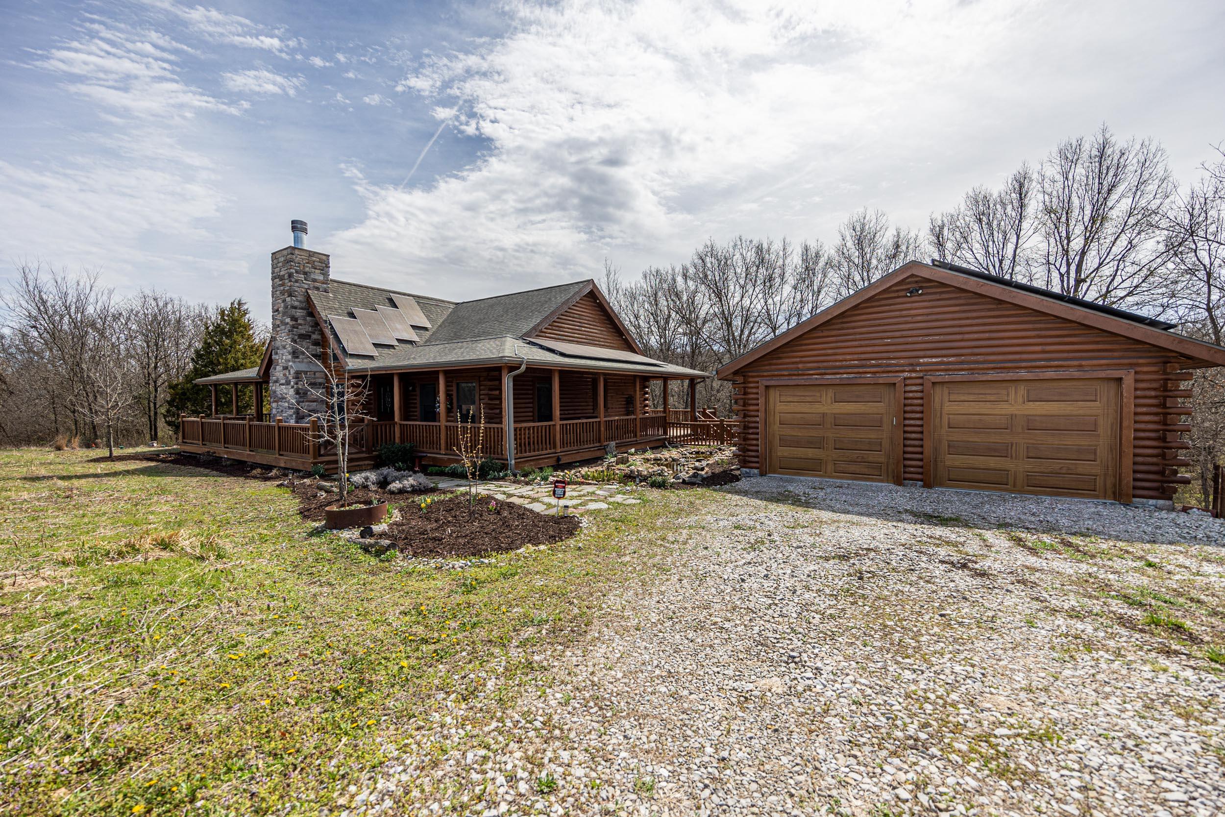 27700 Private 213th Dr Property Photo 2
