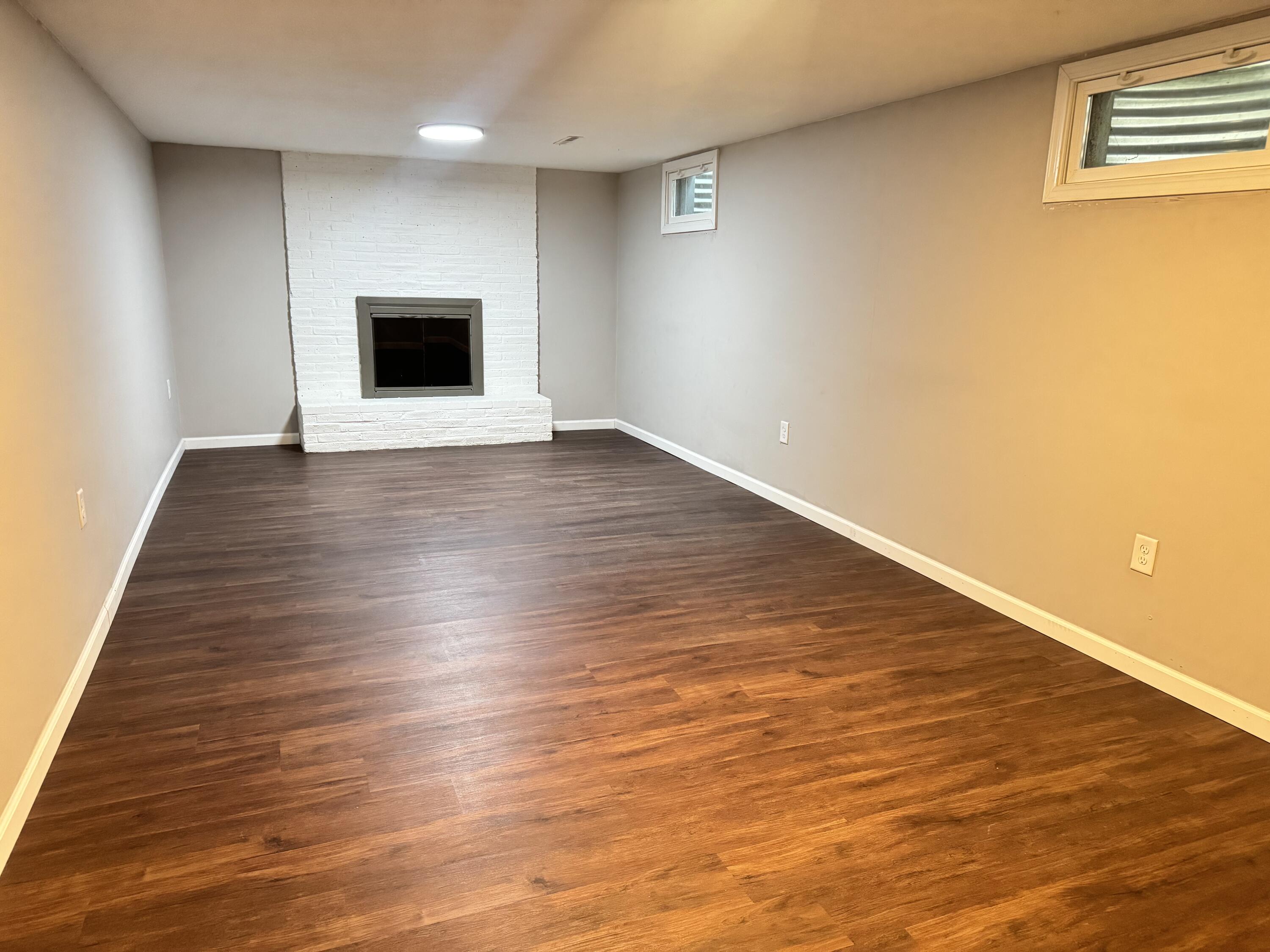 811 Brunswick Ave Property Photo 35