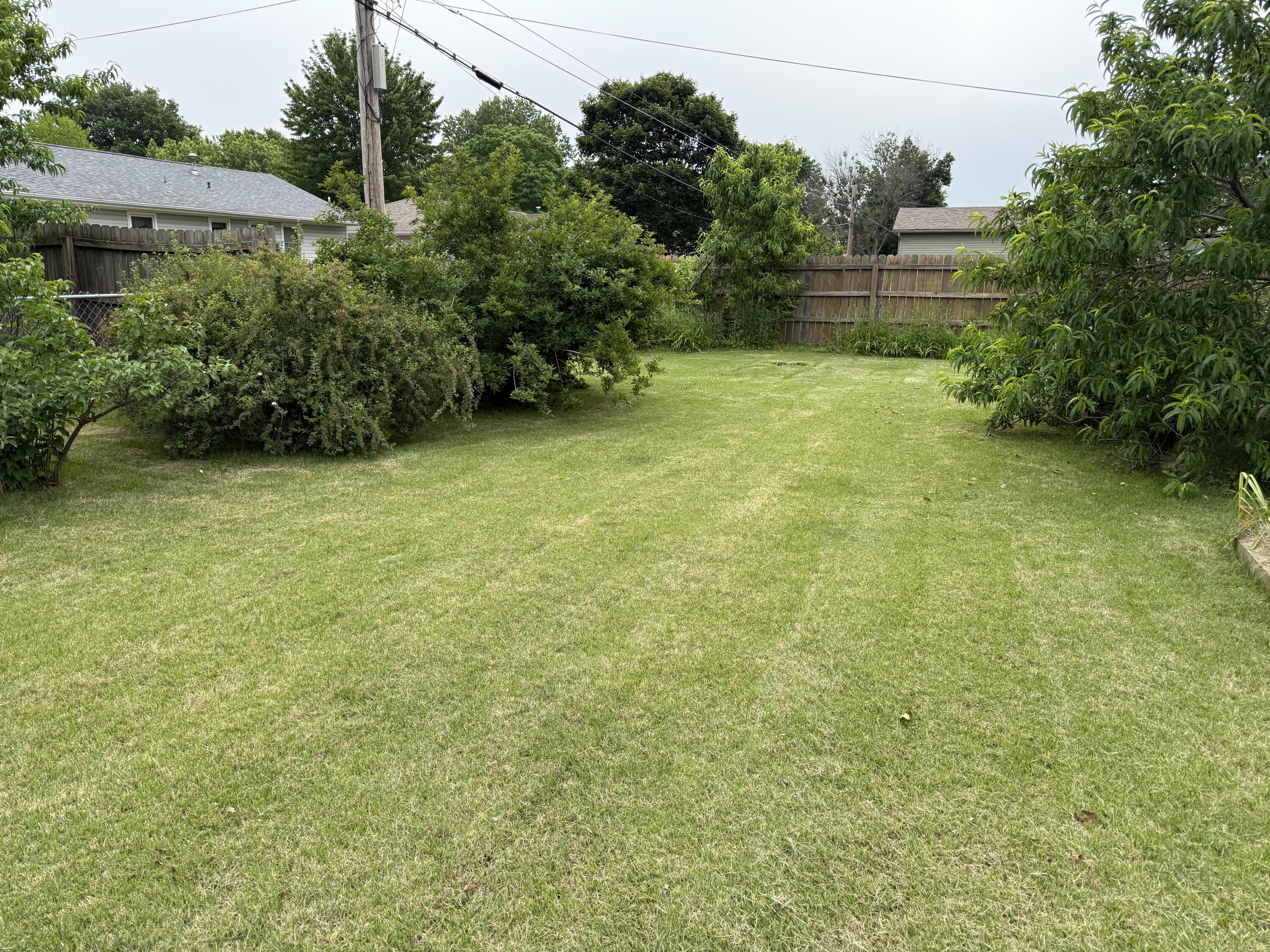 517 North Dr Property Photo 4
