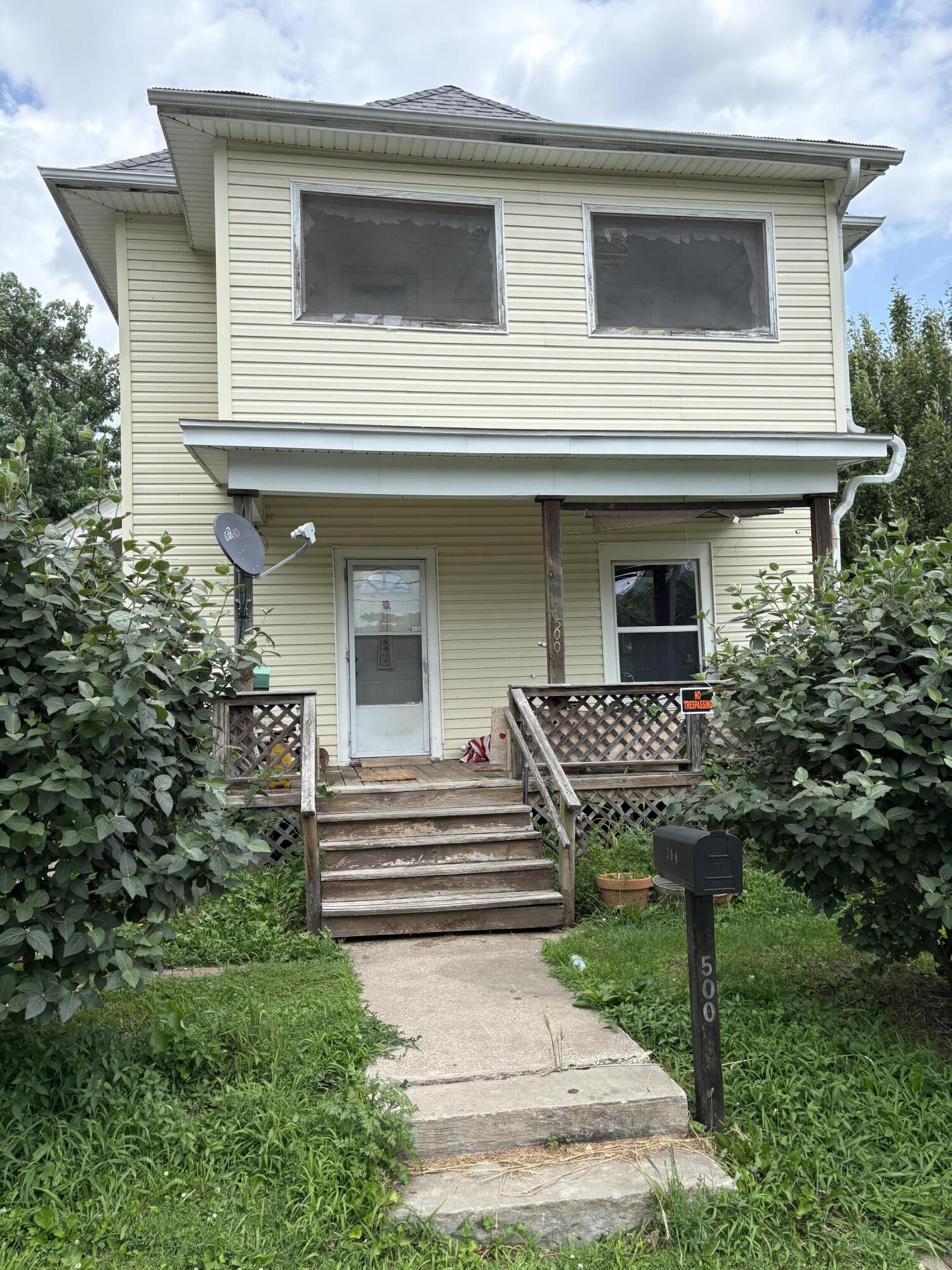 500 Leslie St Property Photo 1