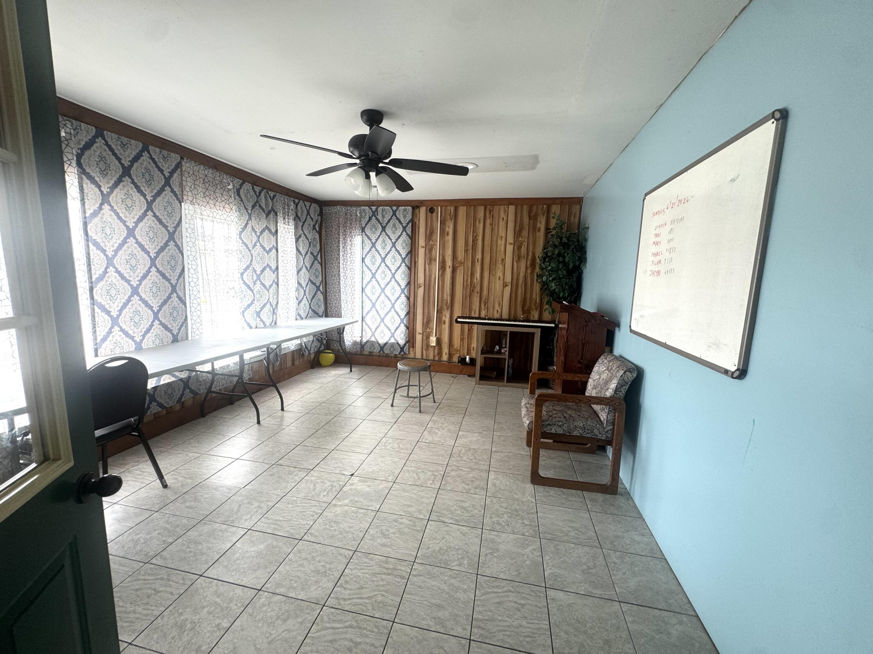 315 Banquet Dr Property Photo 25