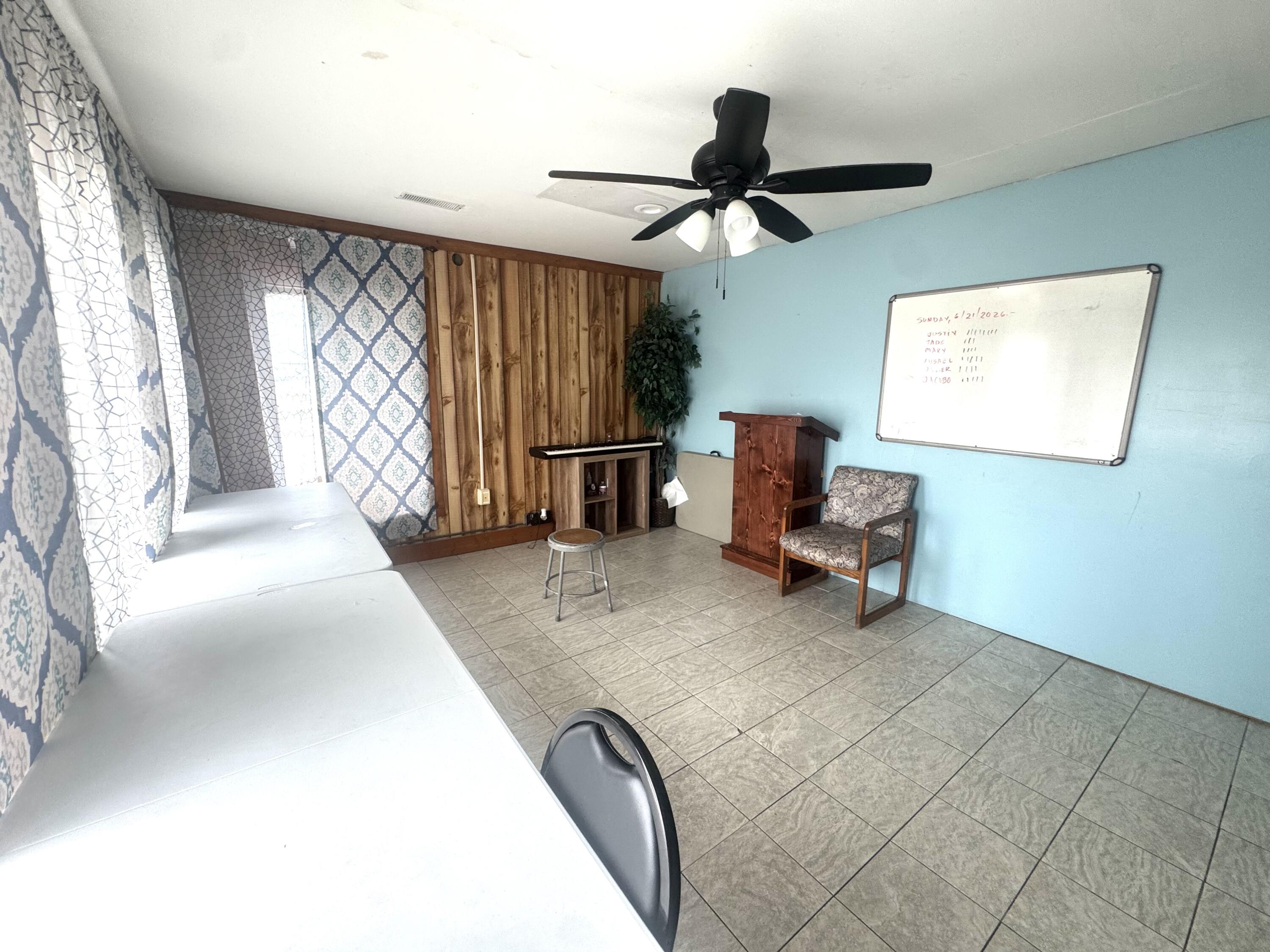 315 Banquet Dr Property Photo 26
