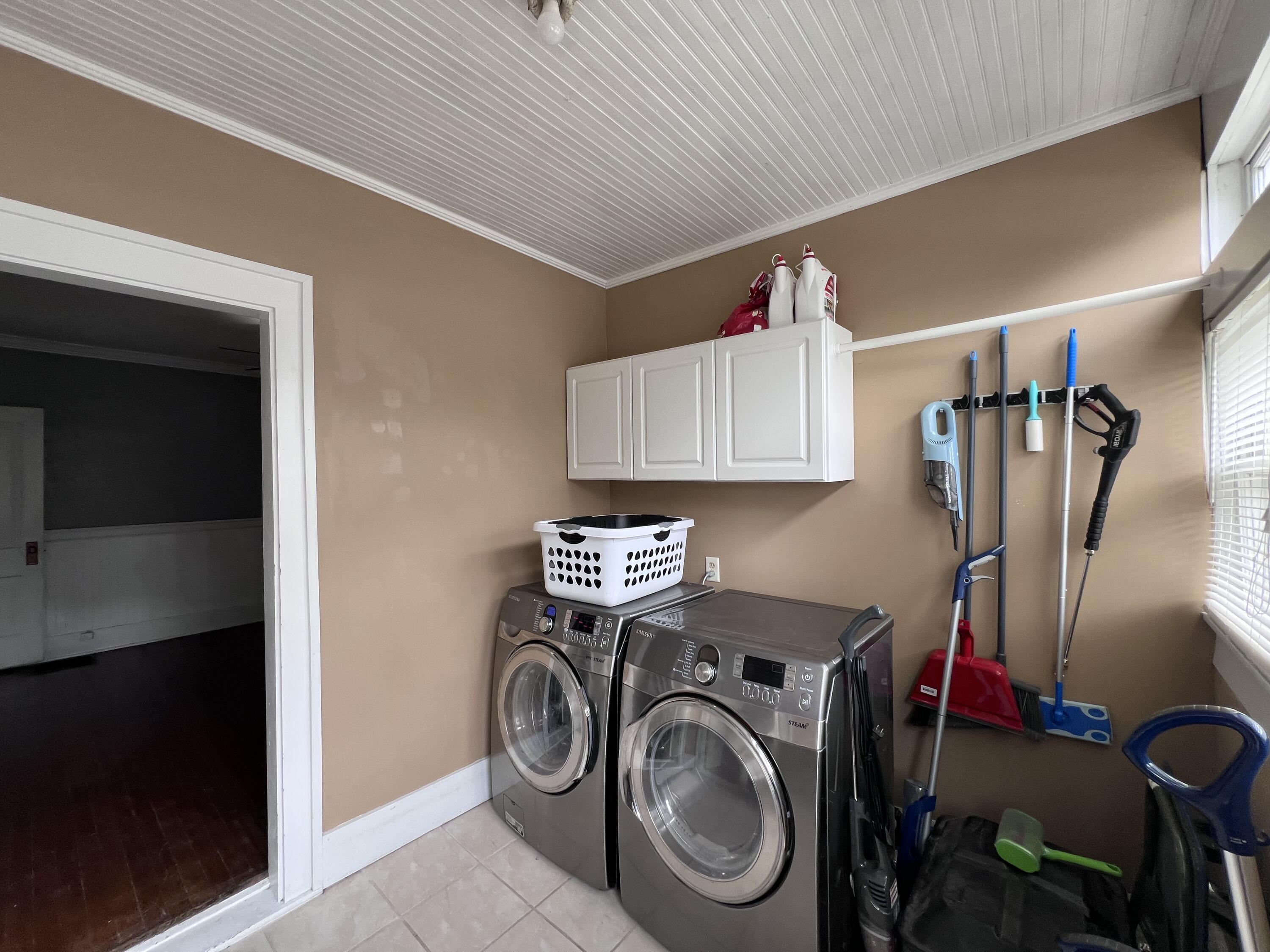 110 Bell Ave Property Photo 18