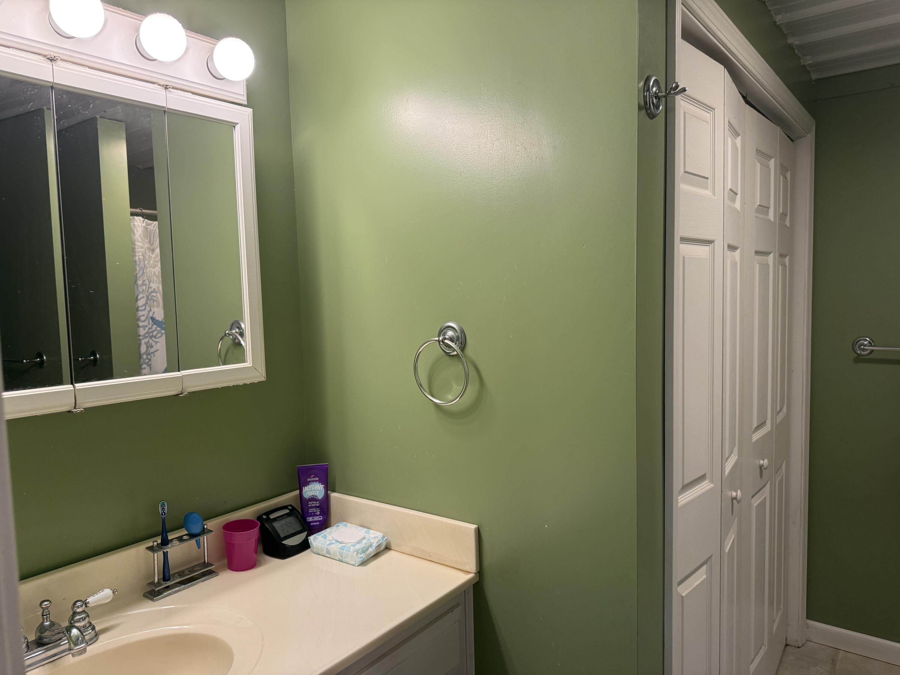 20863 Hwy 20 Property Photo 16