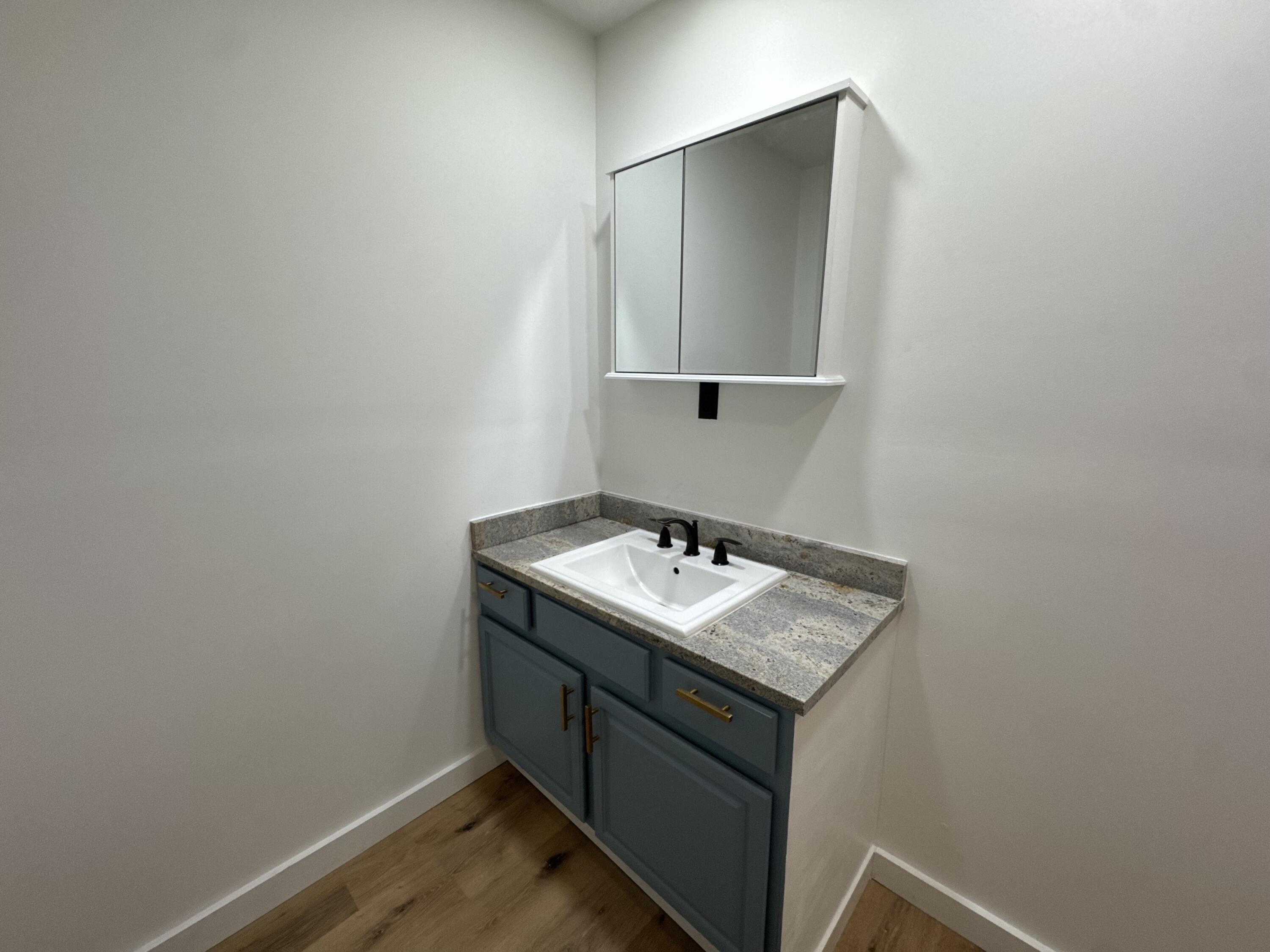401 Yerby St Property Photo 24