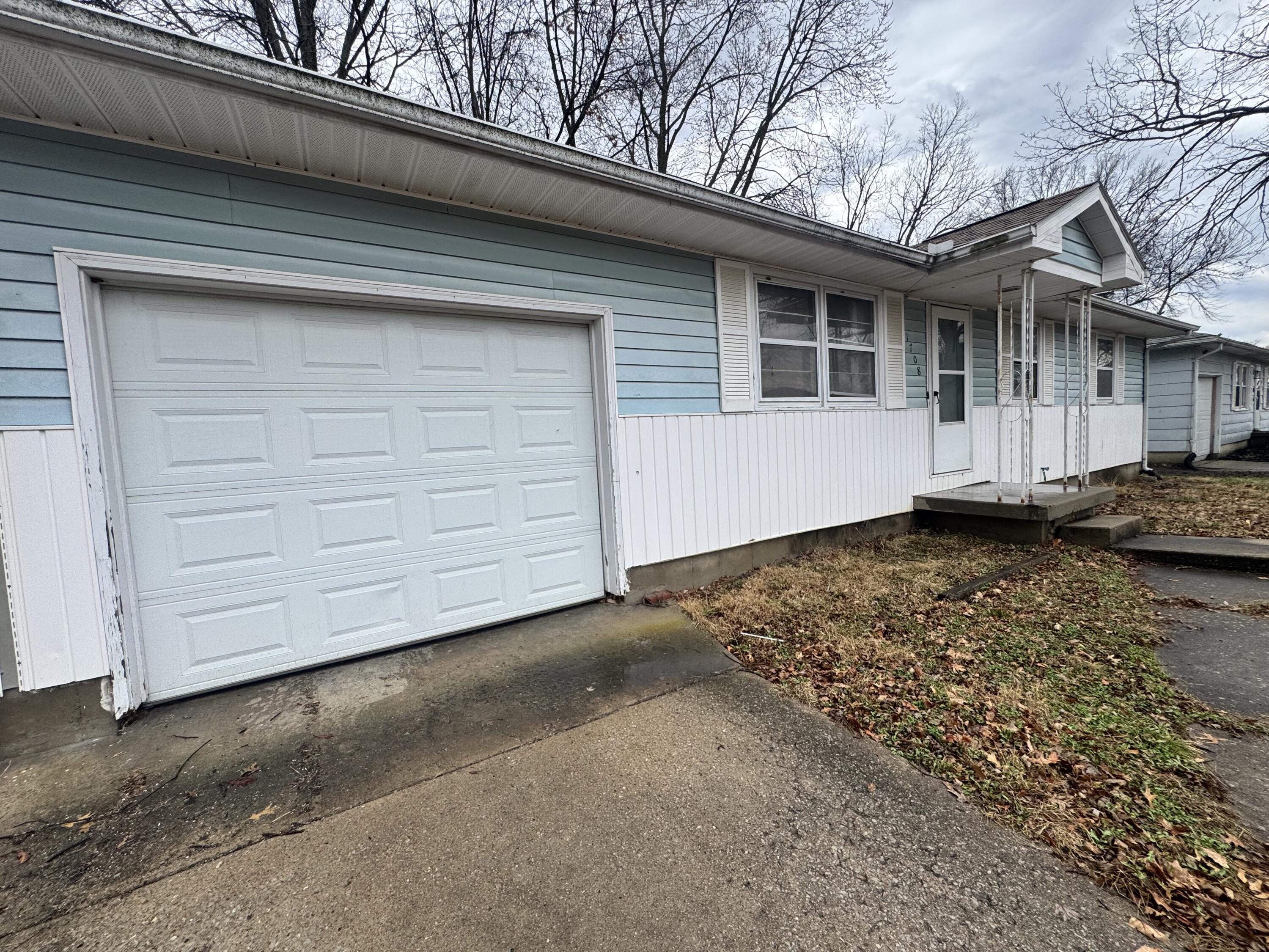 1708 Colby Ave Property Photo 2
