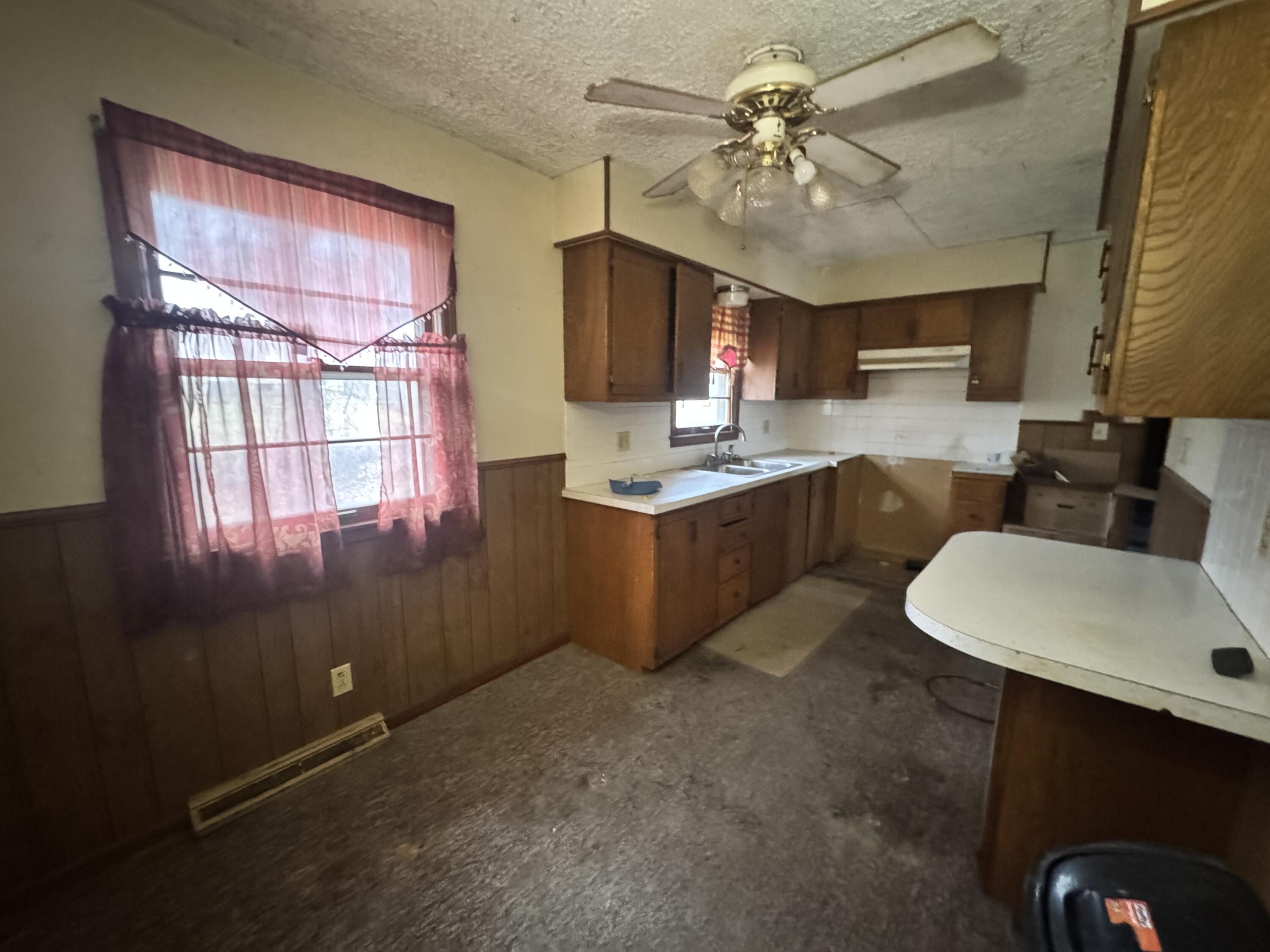 1708 Colby Ave Property Photo 9