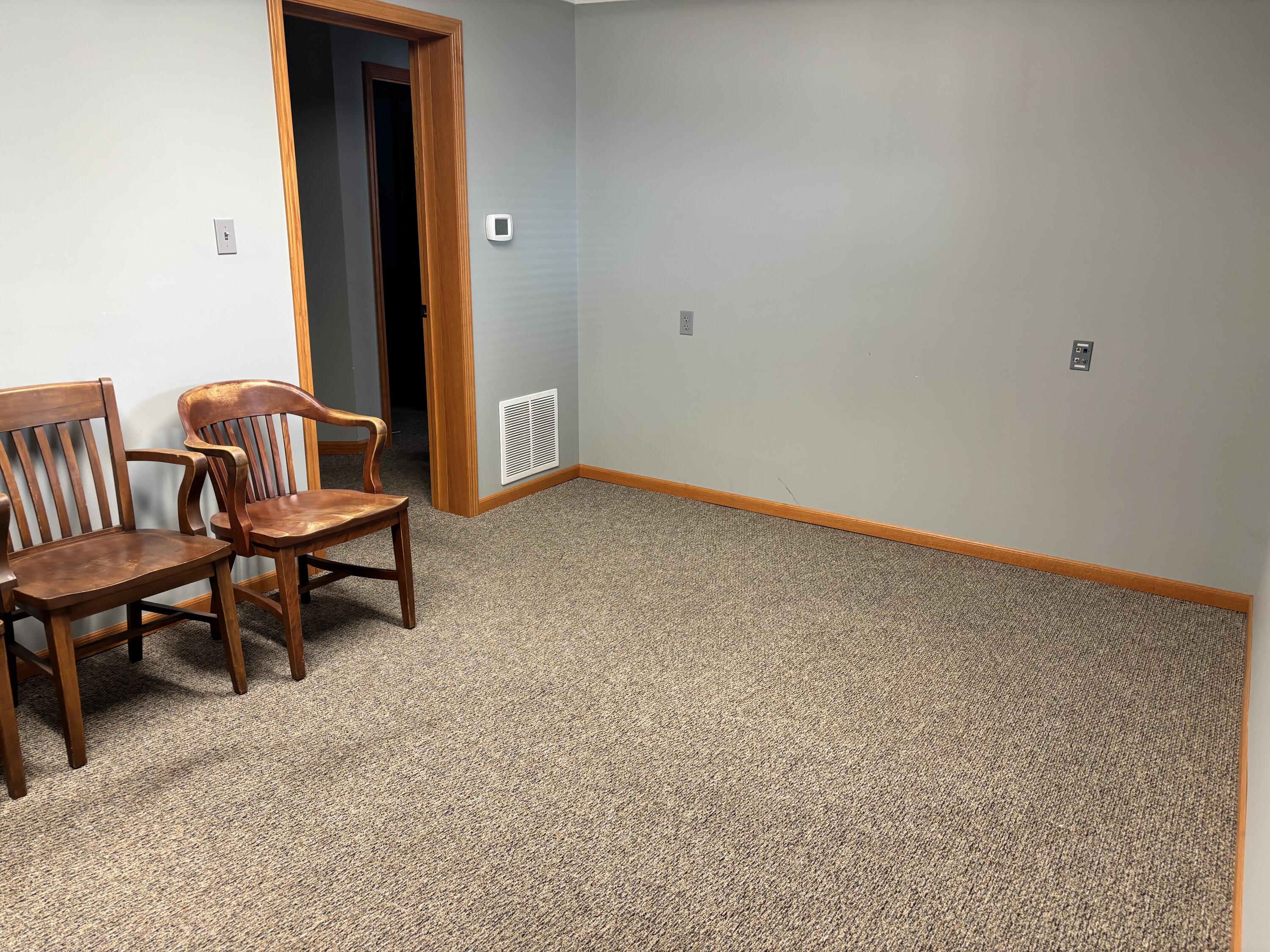 170 Court St Property Photo 3