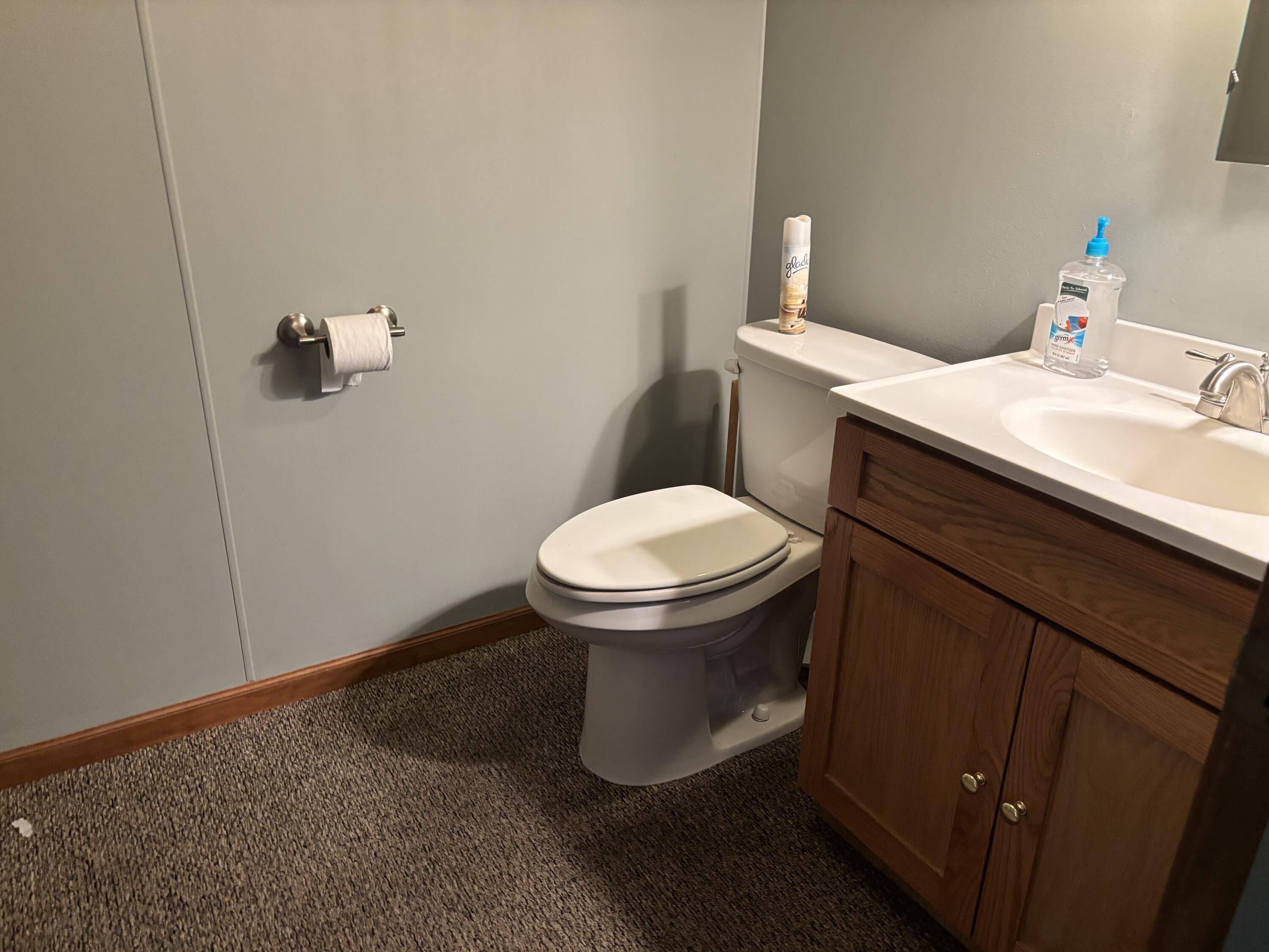 170 Court St Property Photo 4