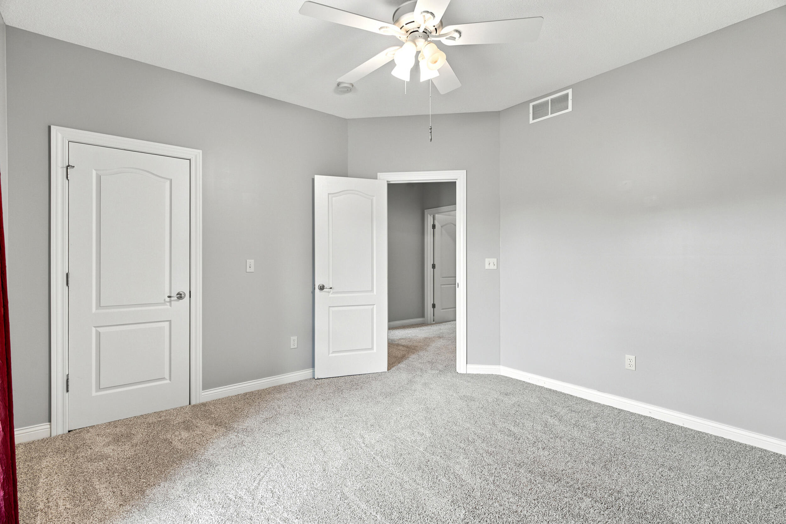 16934 Farris Cir Property Photo 28