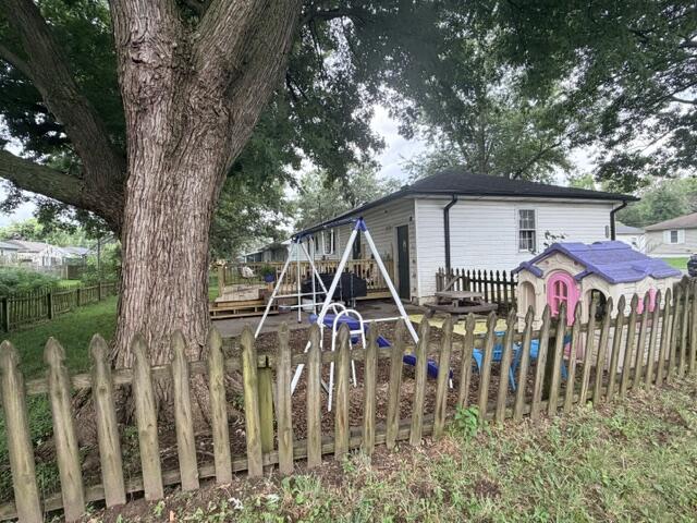1702 Colby Ave Property Photo 2