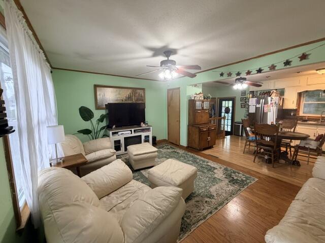 1702 Colby Ave Property Photo 5