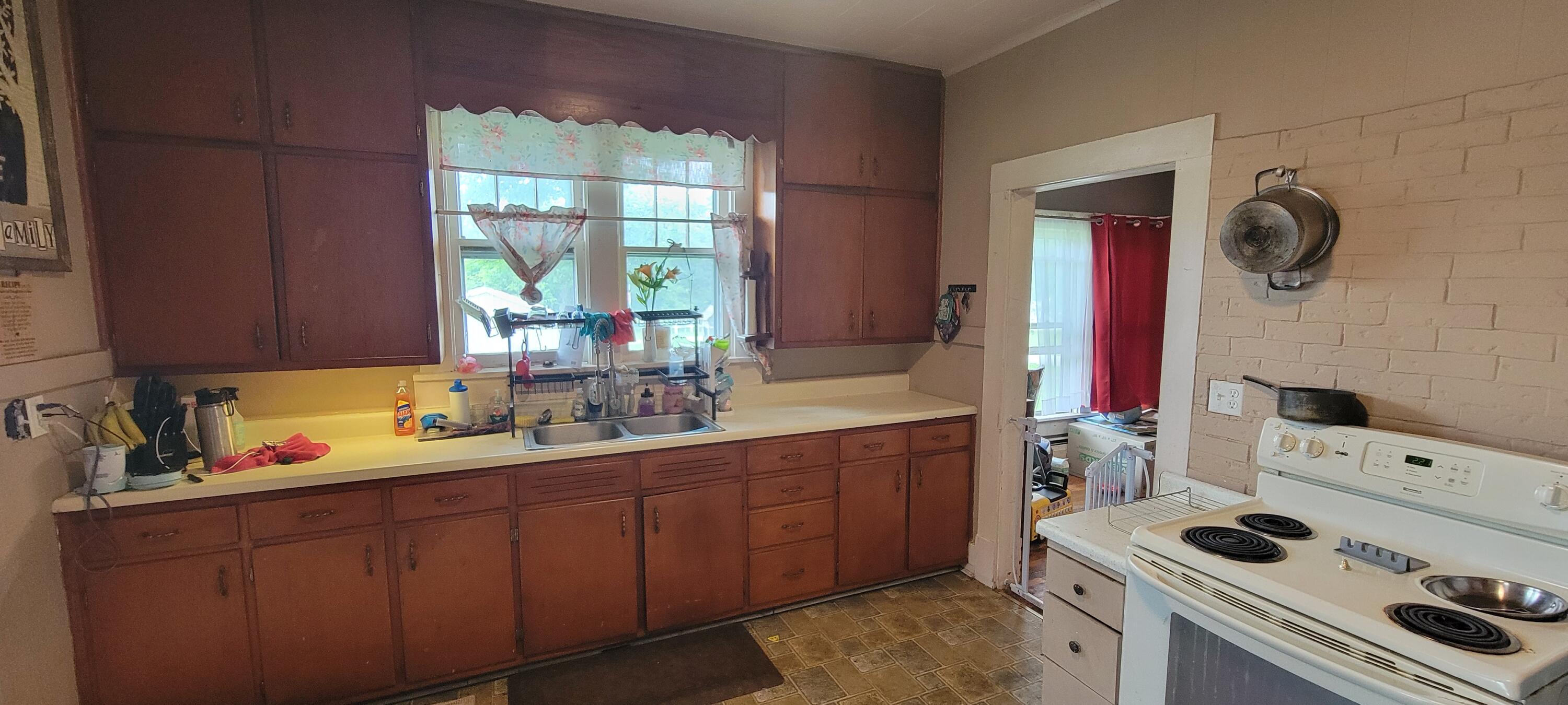 103 Harvey St Property Photo 11
