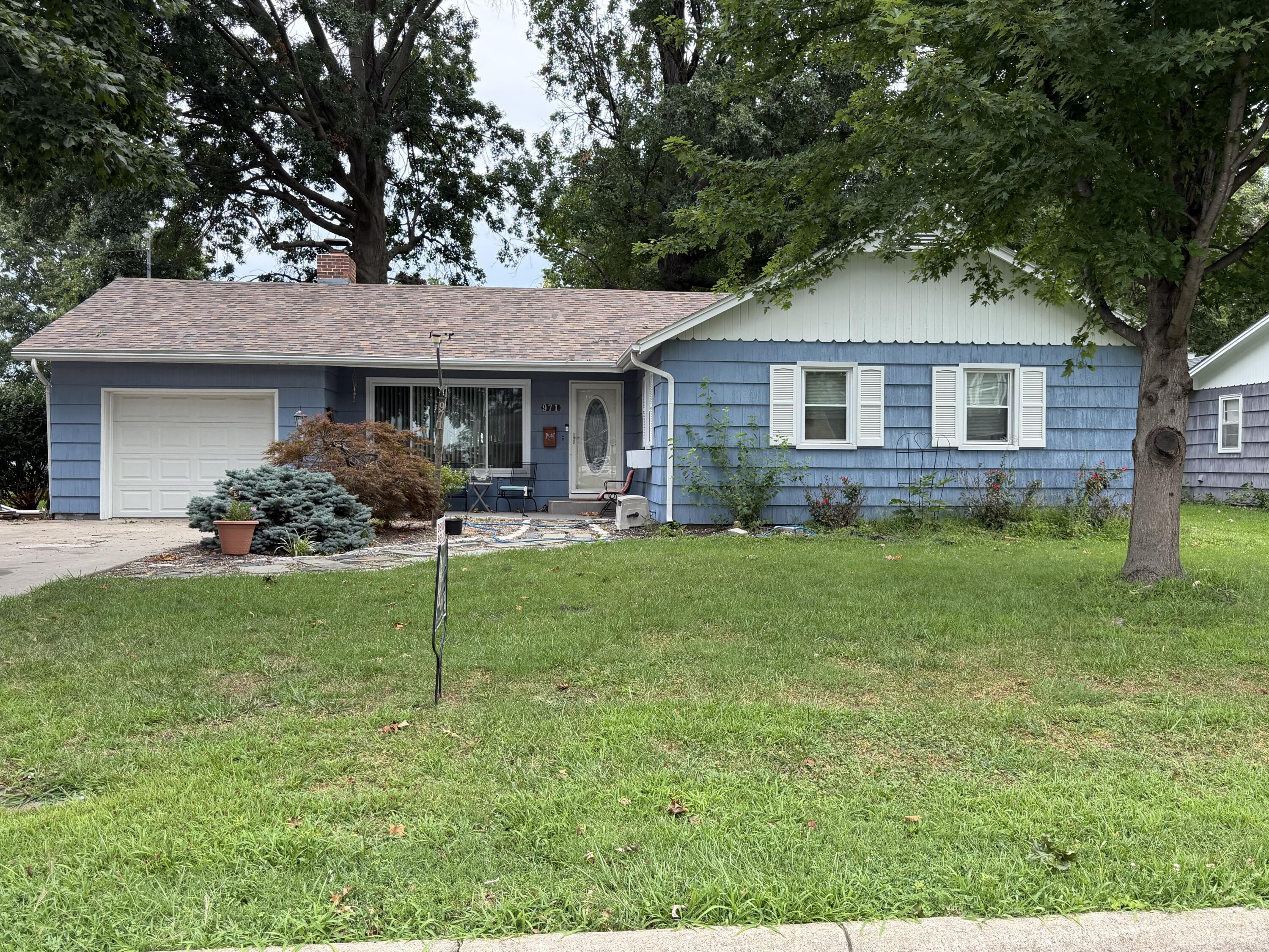 971 Morgan St Property Photo 1