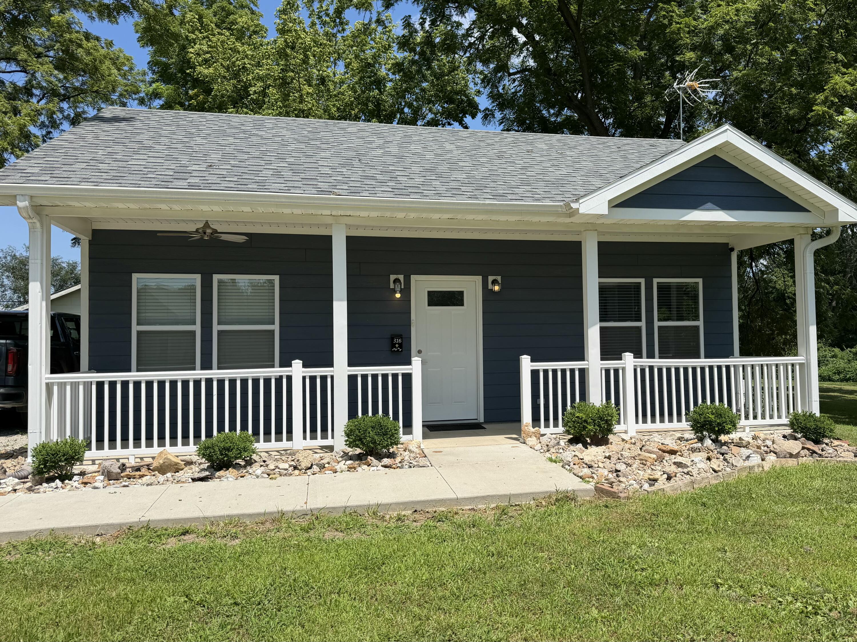 310 Main ST