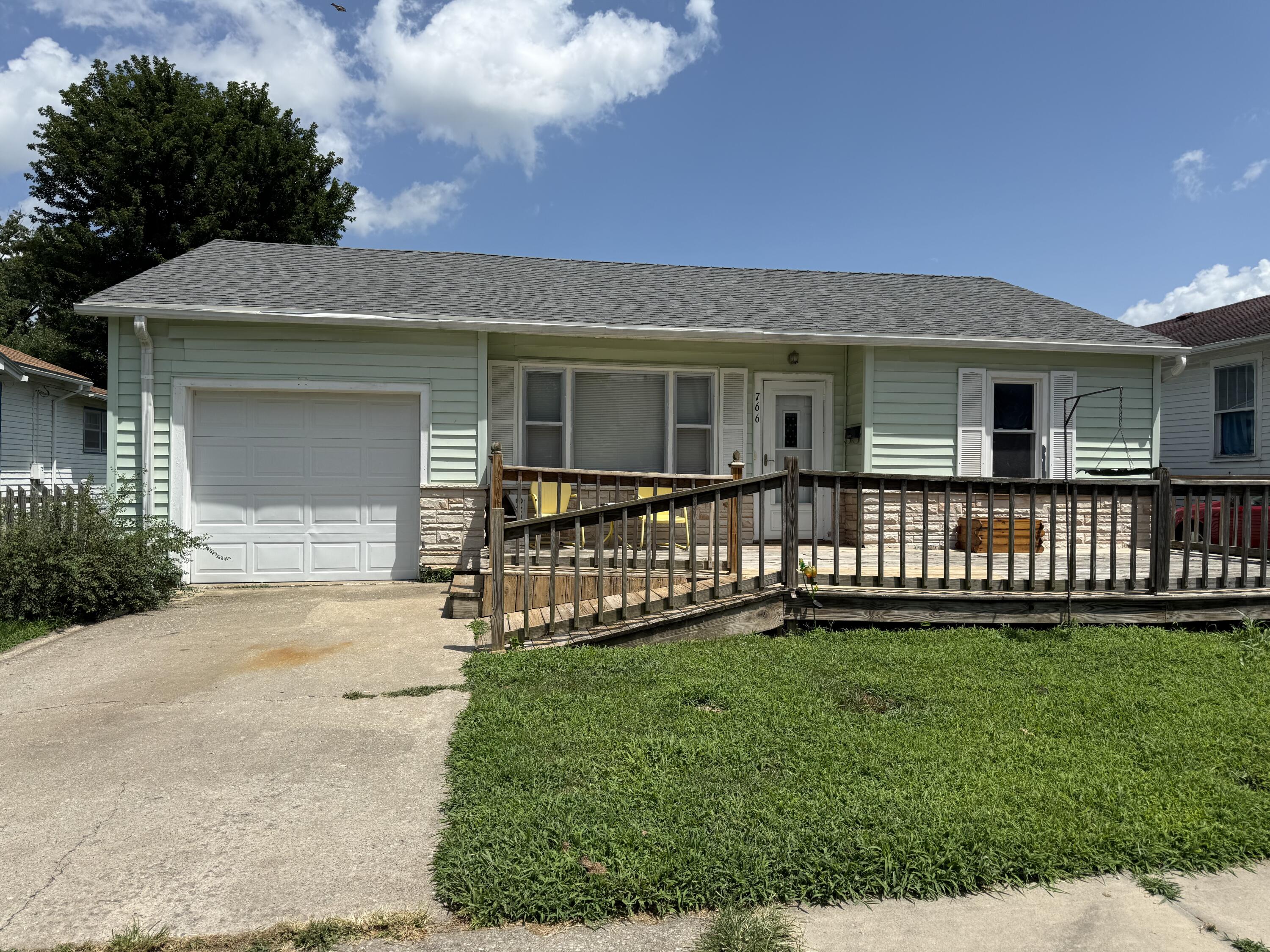 766 English Ave Property Photo 1