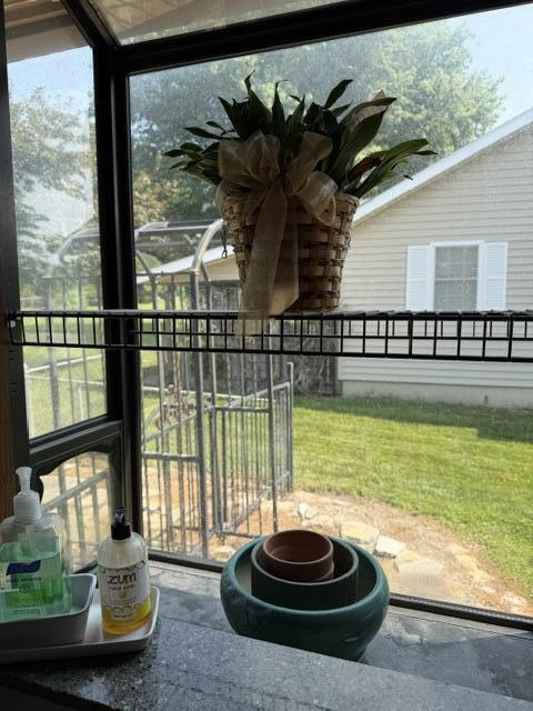 727 Lake Dr Property Photo 14