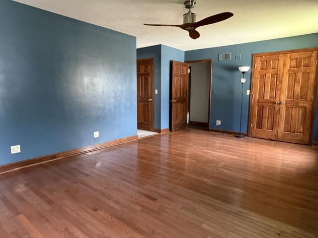 727 Lake Dr Property Photo 22