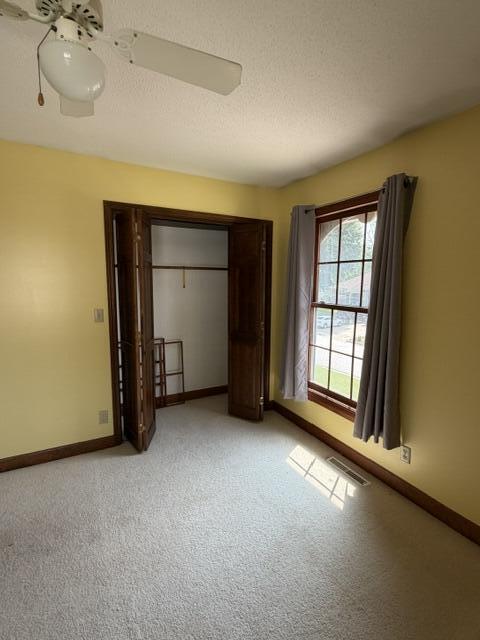 727 Lake Dr Property Photo 29