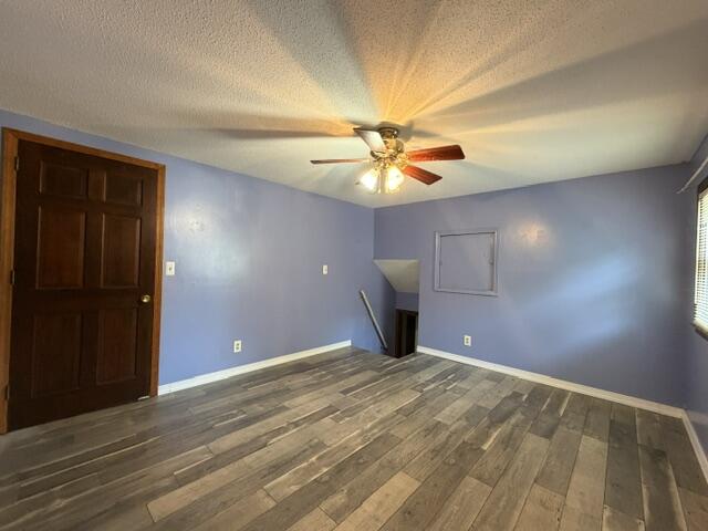 727 Lake Dr Property Photo 34