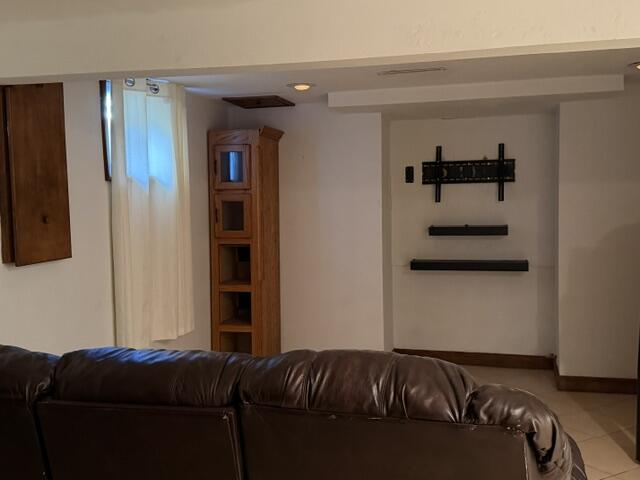 727 Lake Dr Property Photo 37