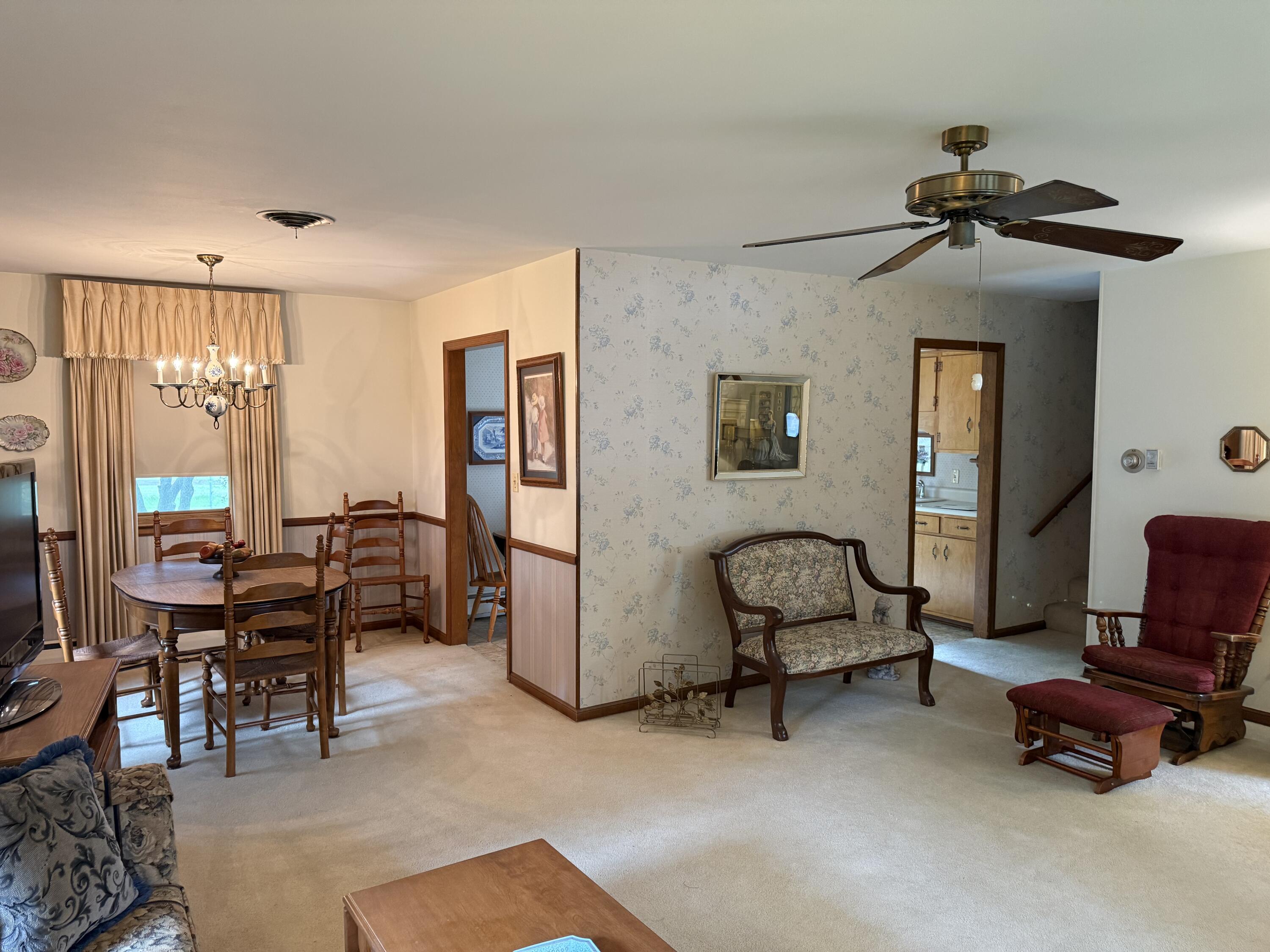 113 Rosehill St Property Photo 4