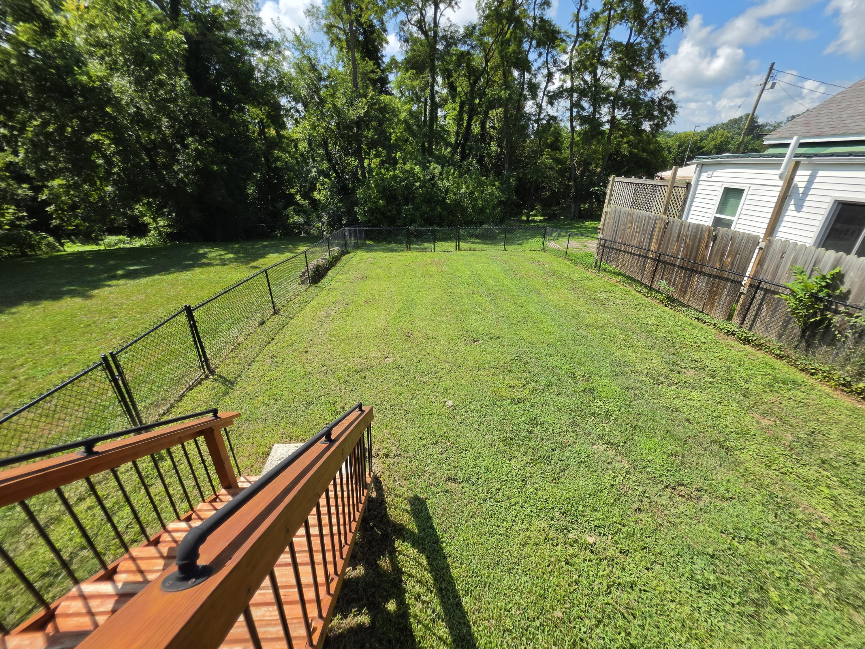 804 Spring St Property Photo 3