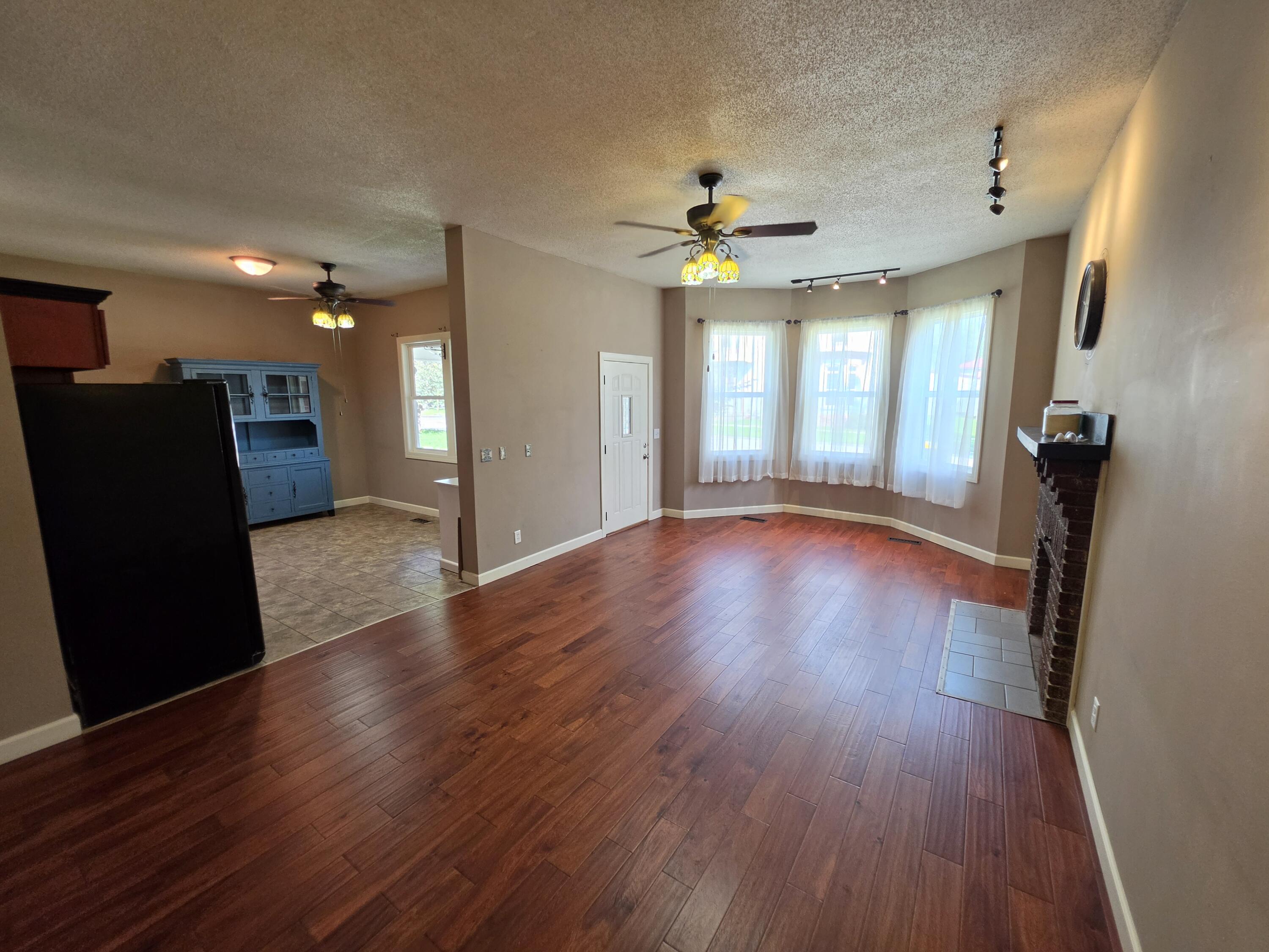 804 Spring St Property Photo 14