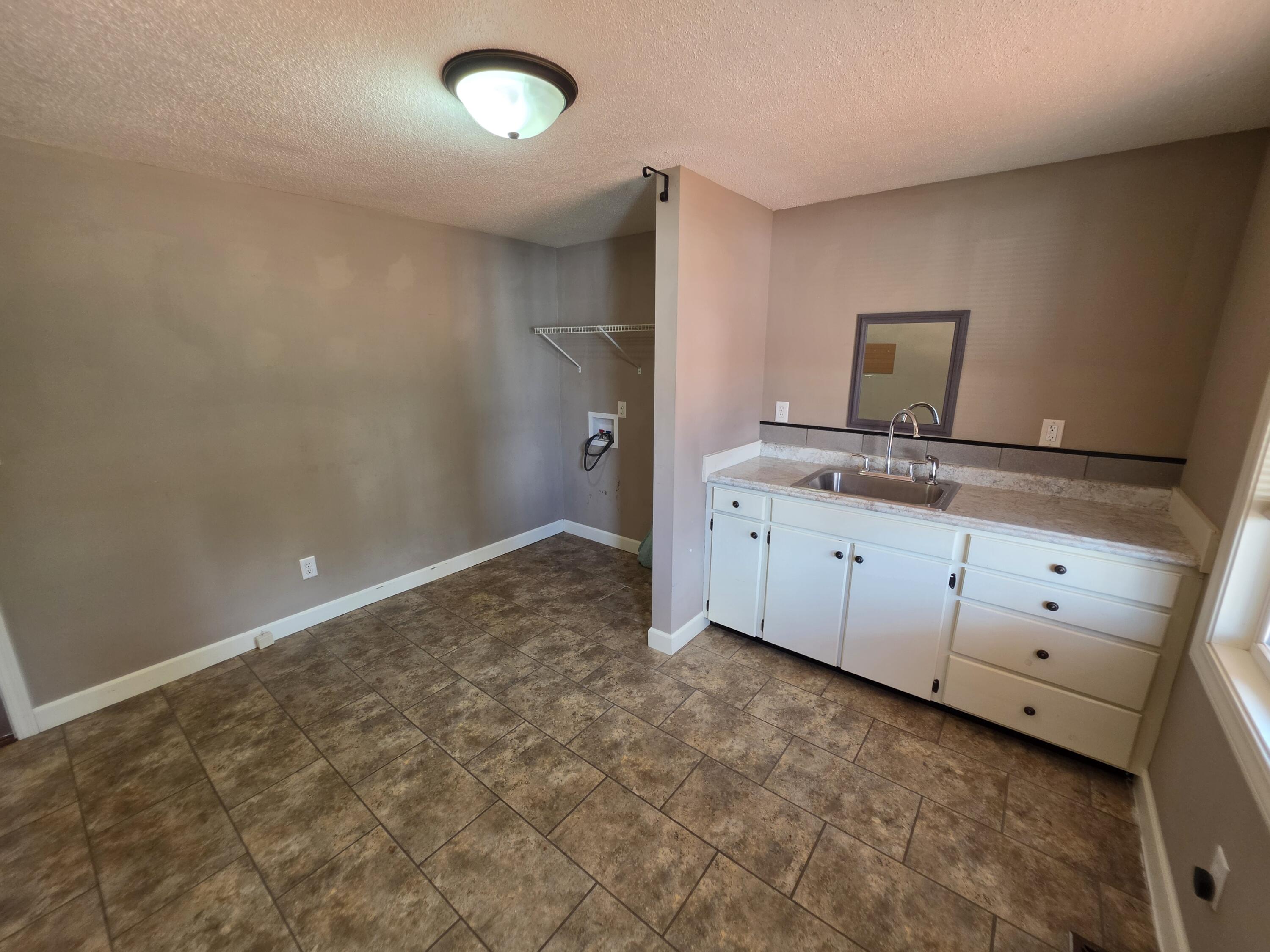 804 Spring St Property Photo 32