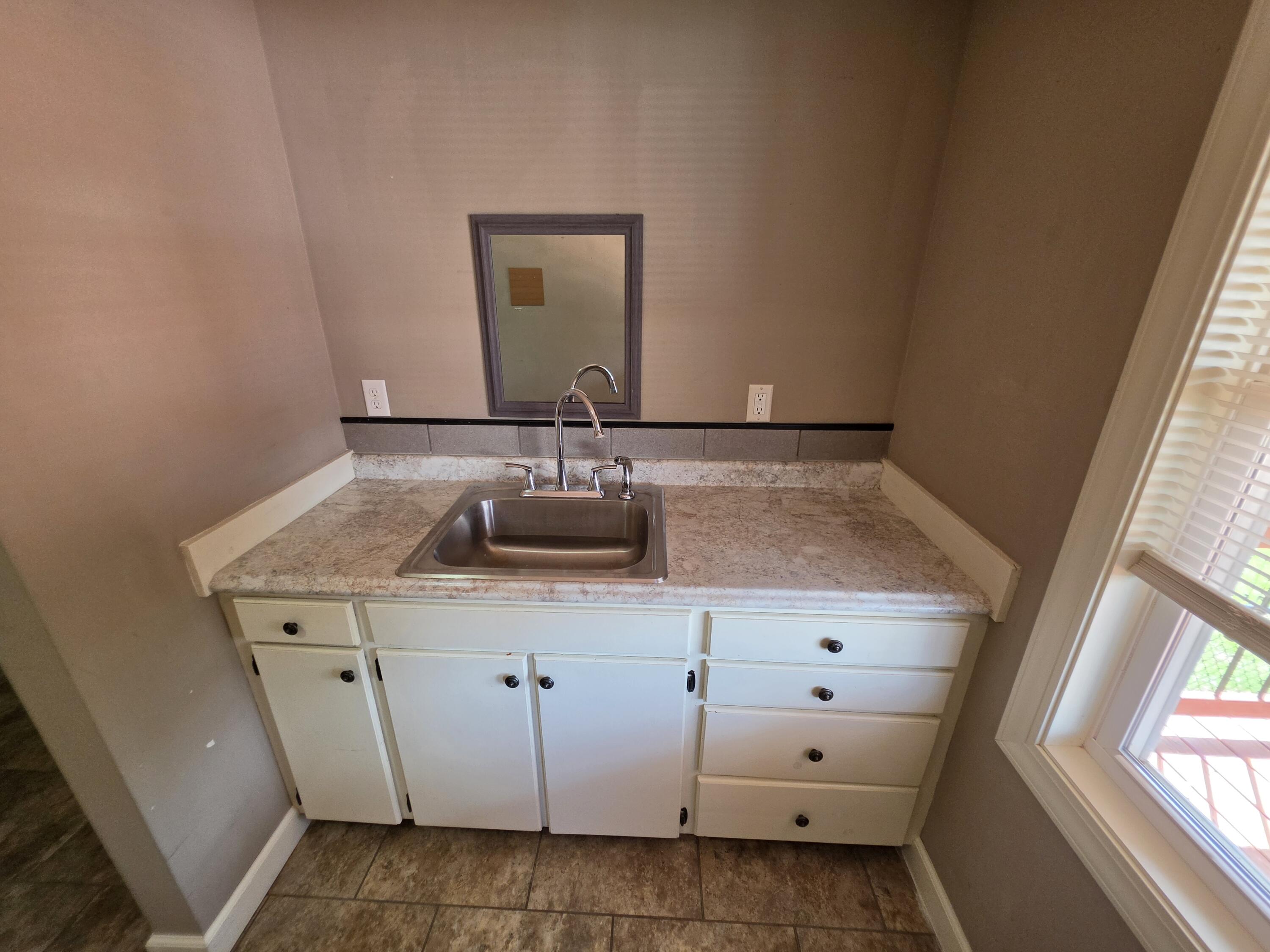 804 Spring St Property Photo 33