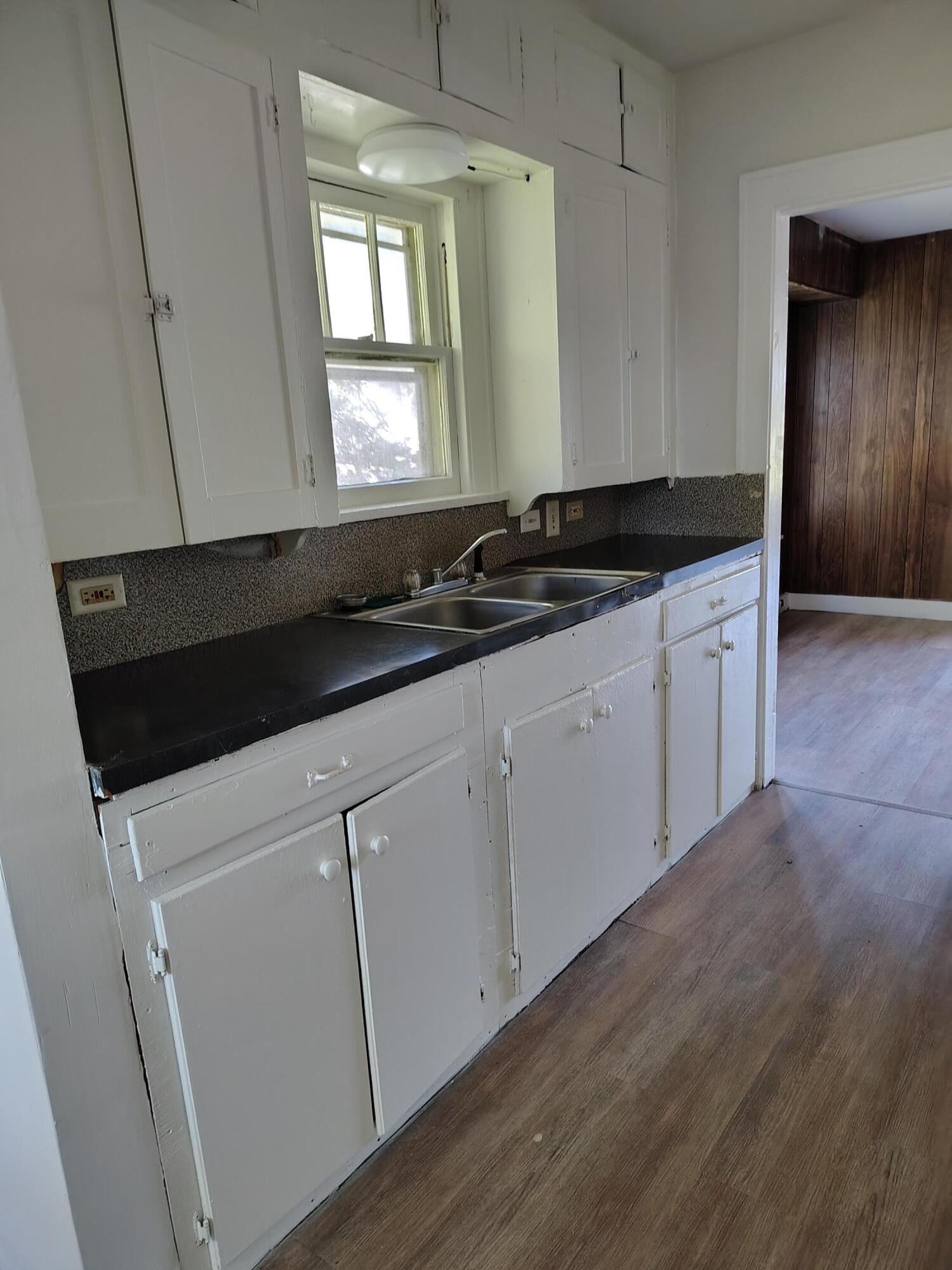 110 Yerby St Property Photo 12