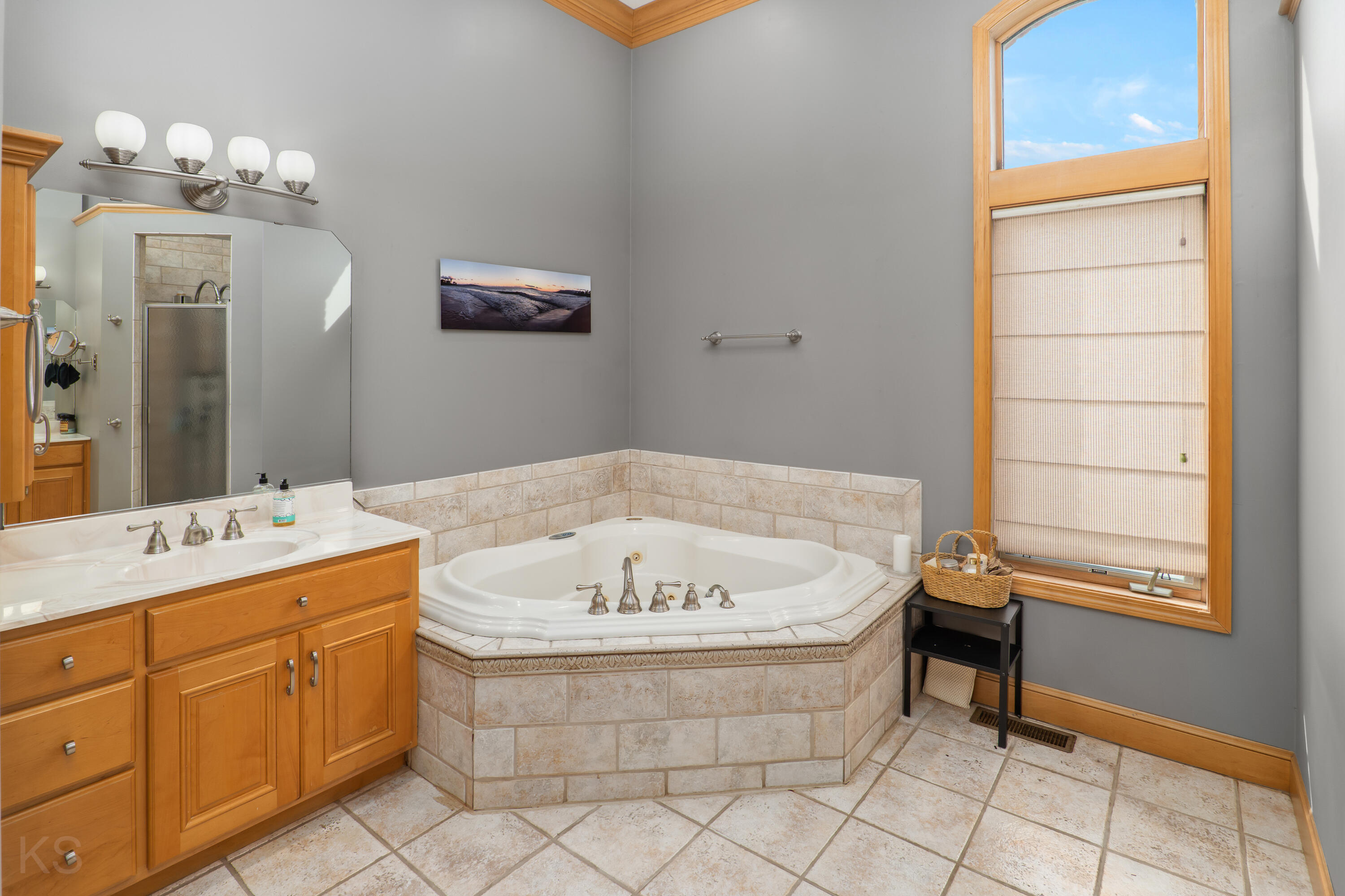 210 Meadow Crest Ct Property Photo 31